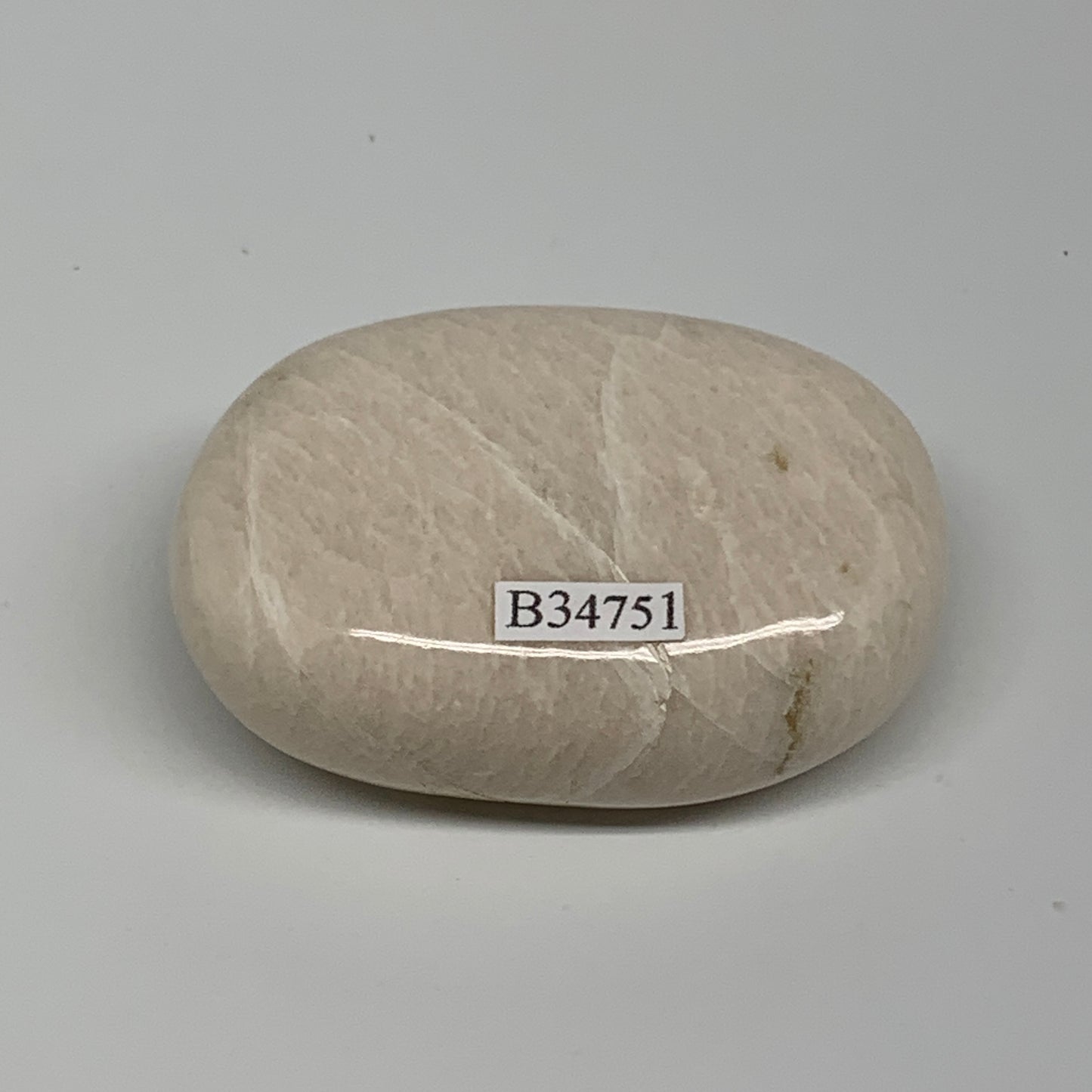 100g,2.4"x1.7"x0.9", Peach Moonstone Polished Palm-Stone Gemstone, B34751