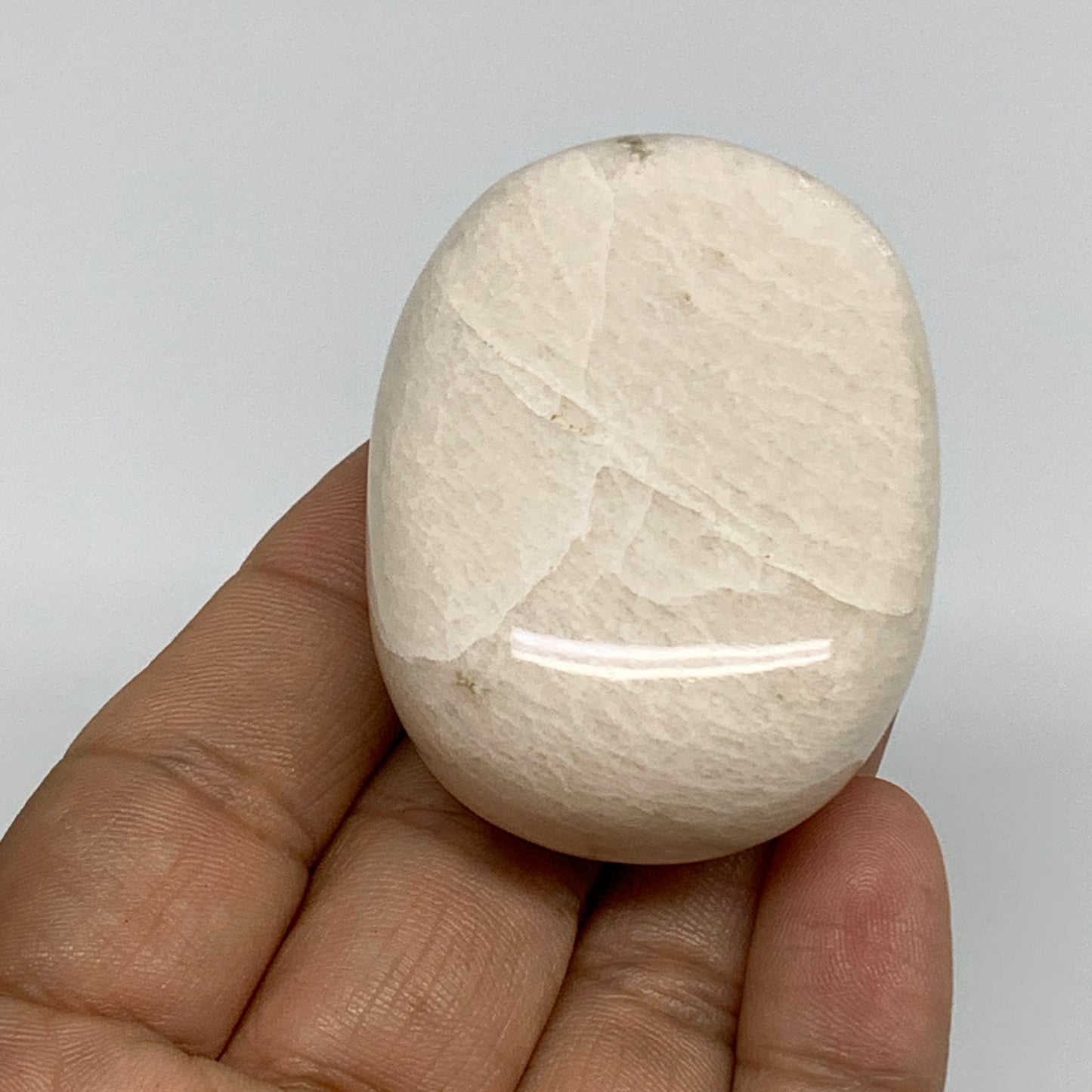 86.6g,2.1"x1.6"x0.9", Peach Moonstone Polished Palm-Stone Gemstone, B34752