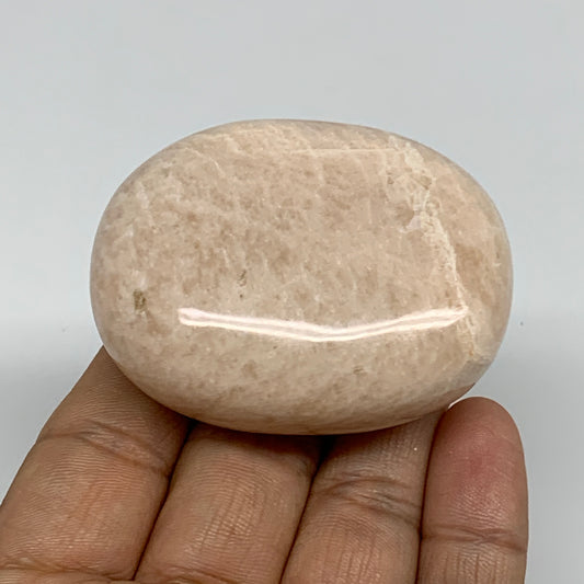 103.2g,2.3"x1.8"x1", Peach Moonstone Polished Palm-Stone Gemstone, B34753