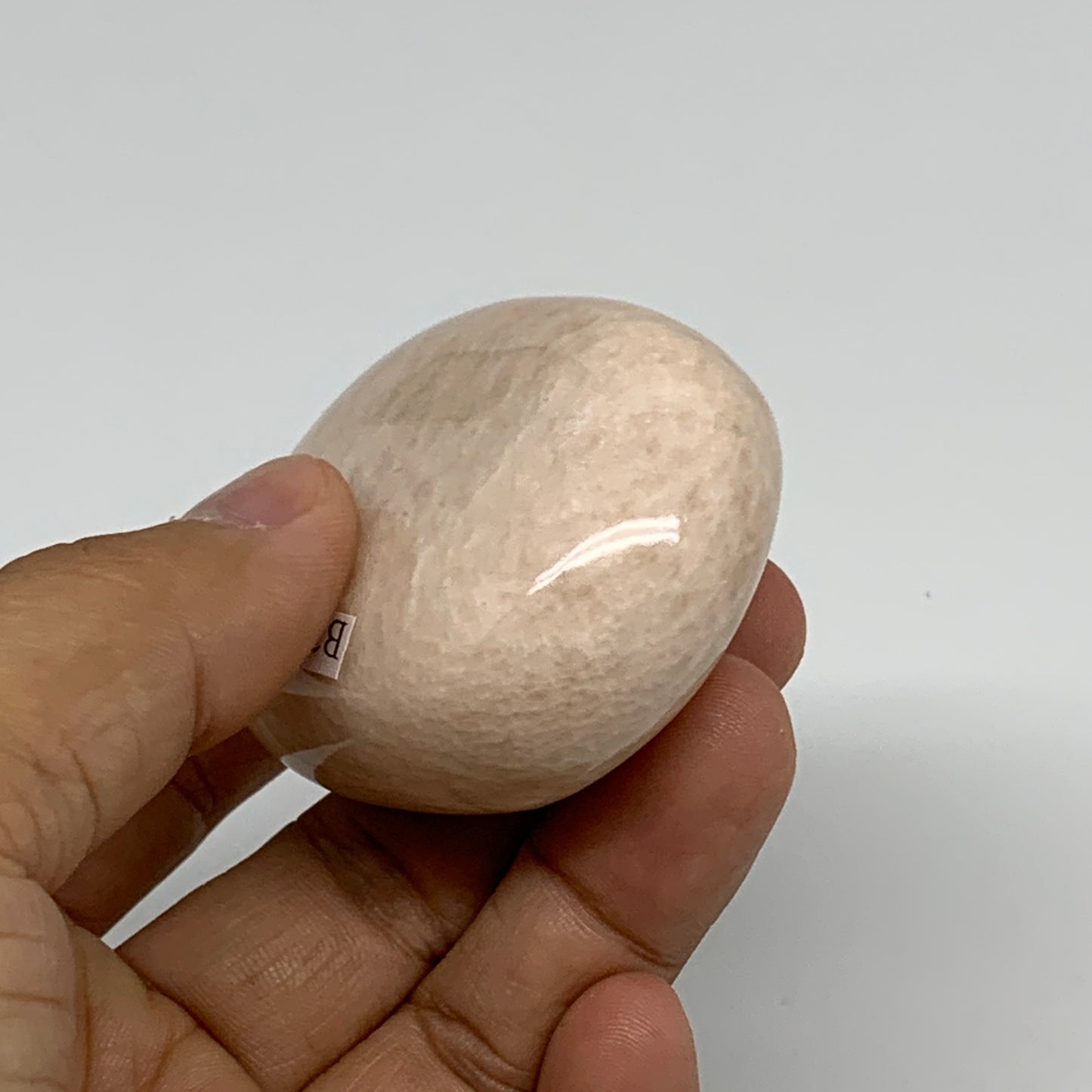 106.4g,2.3"x1.7"x1", Peach Moonstone Polished Palm-Stone Gemstone, B34754