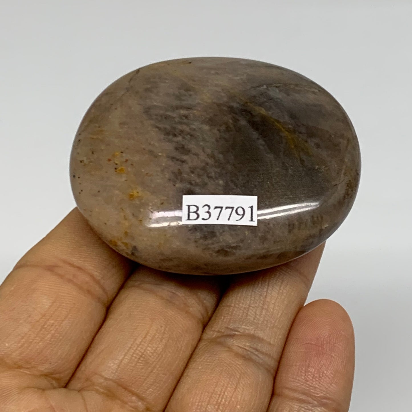 82.6g, 2.2"x1.9"x0.9",  Black Moonstone Crystal Palm-Stone Polished, B37791