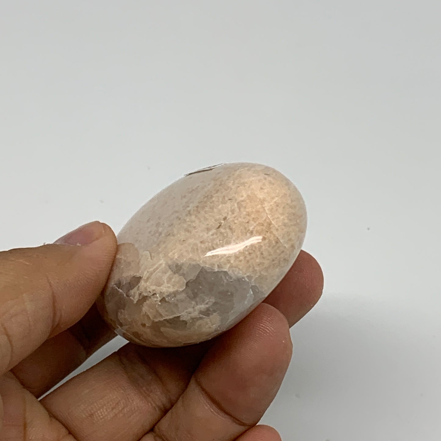 93.6g,2.3"x1.6"x0.9", Peach Moonstone Polished Palm-Stone Gemstone, B34756