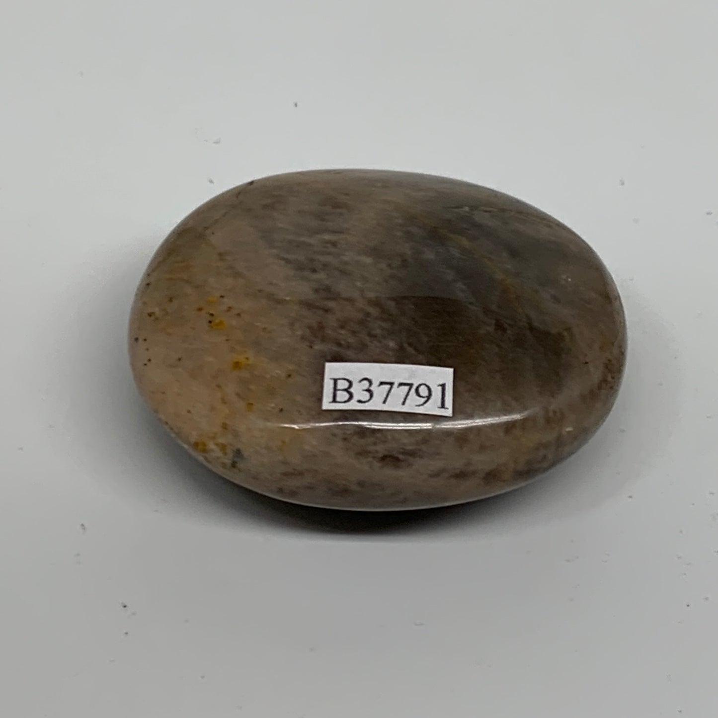 82.6g, 2.2"x1.9"x0.9",  Black Moonstone Crystal Palm-Stone Polished, B37791