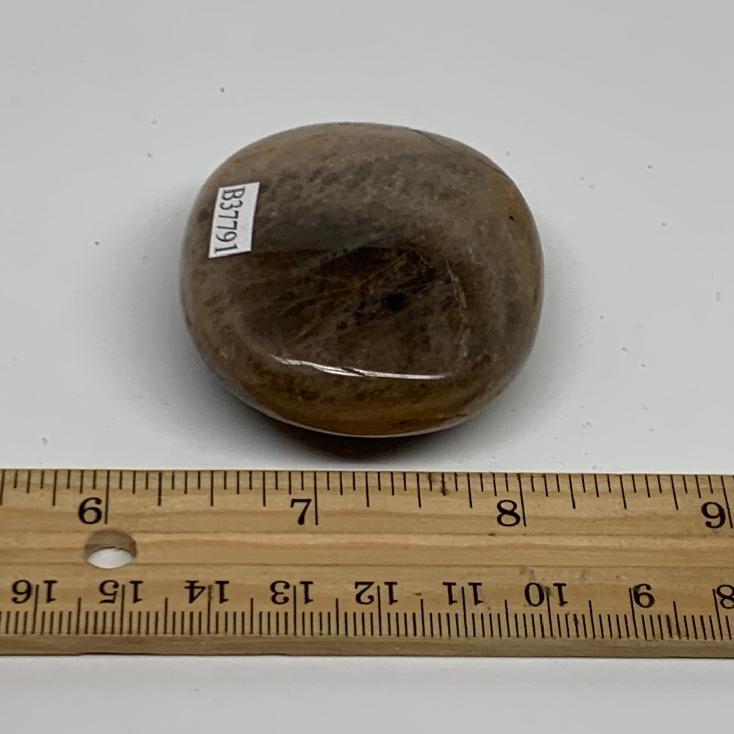 82.6g, 2.2"x1.9"x0.9",  Black Moonstone Crystal Palm-Stone Polished, B37791