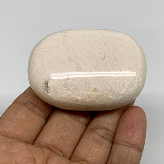 94.1g,2.3"x1.6"x0.9", Peach Moonstone Polished Palm-Stone Gemstone, B34757