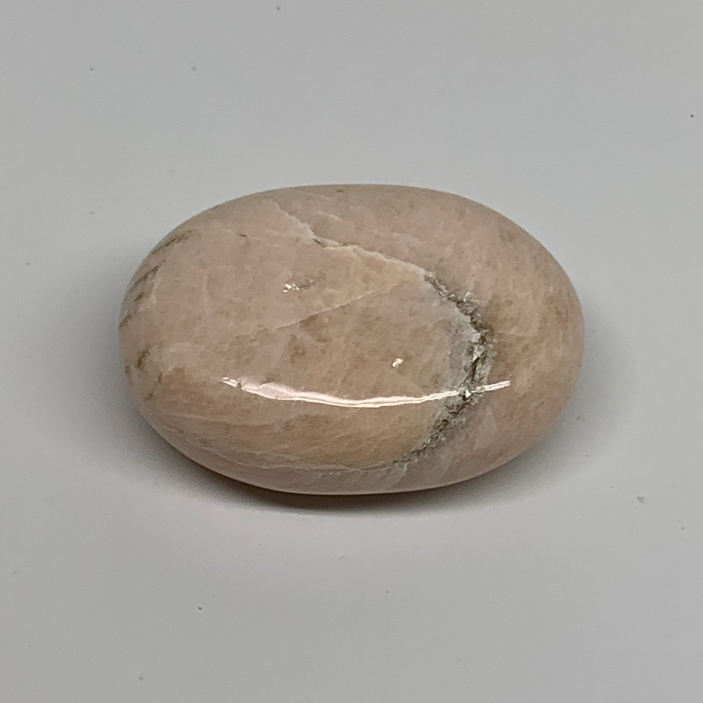 94.2g,2.3"x1.7"x0.9", Peach Moonstone Polished Palm-Stone Gemstone, B34758