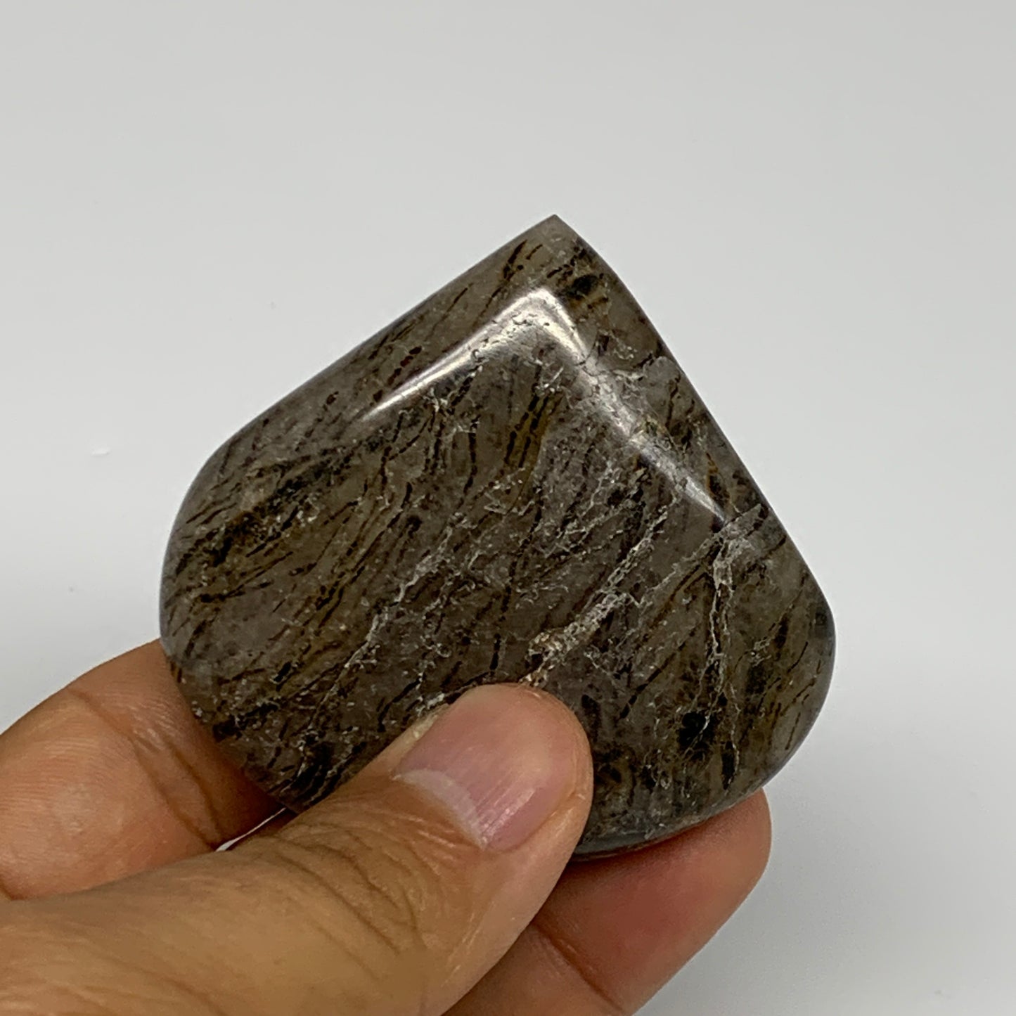 87.2g, 2.2"x2.3"x0.8", Natural Small Rutile Quartz Crystal Heart Reiki, B28293