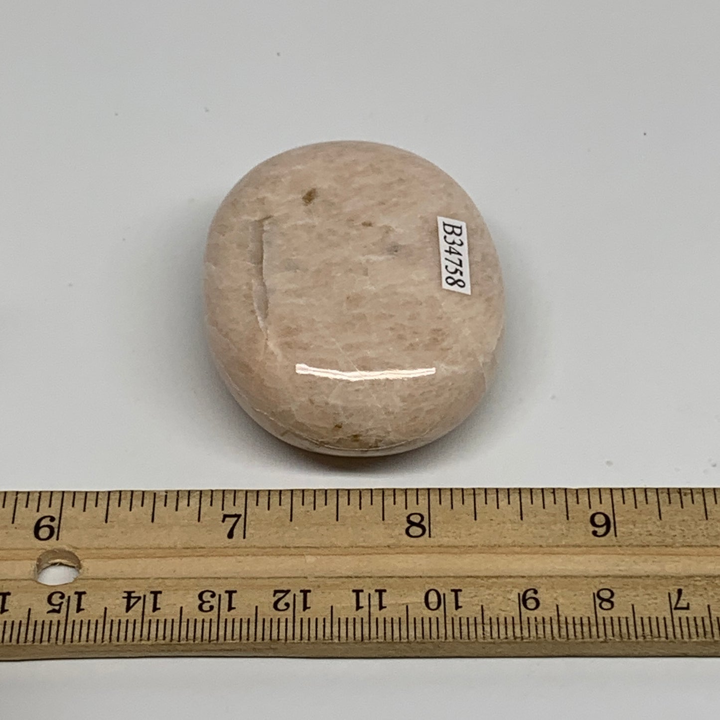 94.2g,2.3"x1.7"x0.9", Peach Moonstone Polished Palm-Stone Gemstone, B34758