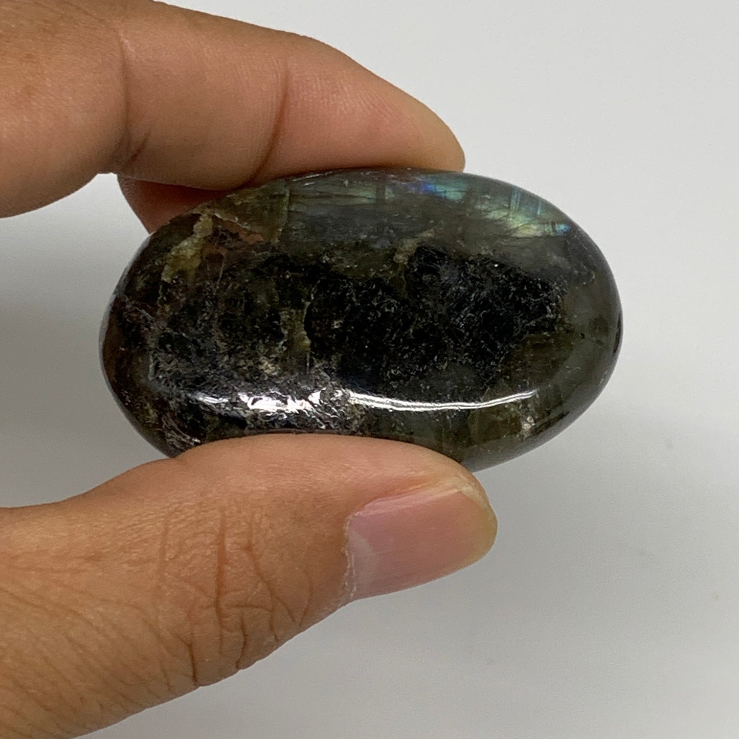 177.4g, 2"-2.2", 3pcs, Labradorite Palm-stone Polished Gemstone, B35526