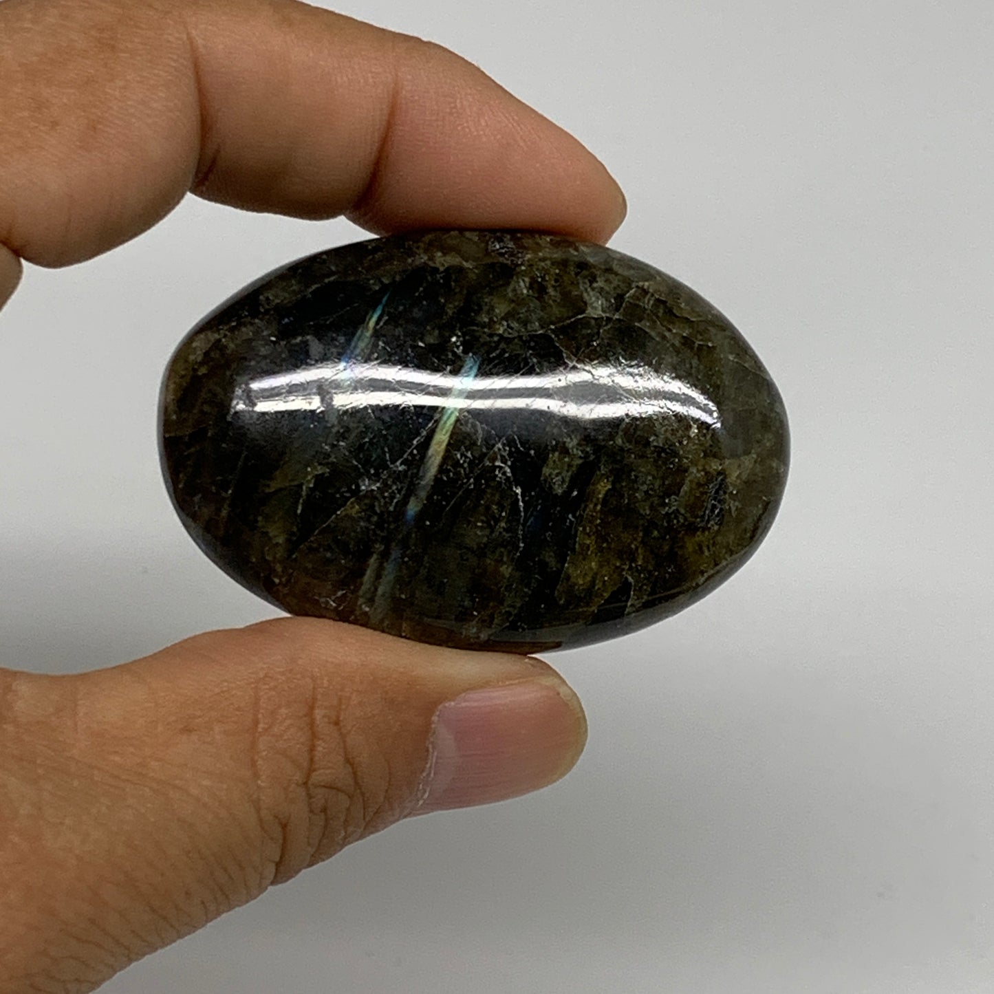 163.8g, 2"-2.1", 3pcs, Labradorite Palm-stone Polished Gemstone, B35527