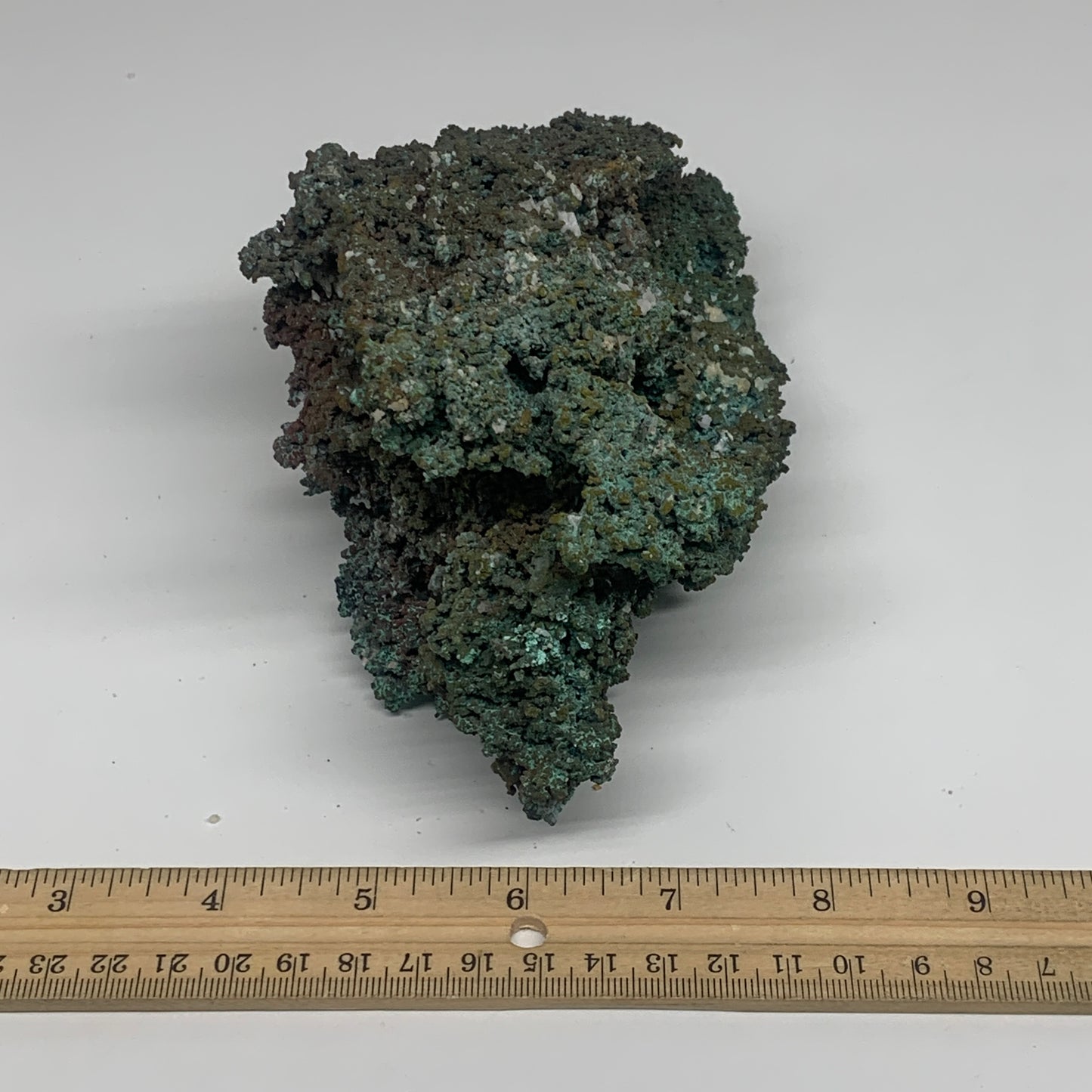3.1 lbs, 8.7"x4.3"x2.9", Malachite on Native Copper Mineral Specimens, B33983