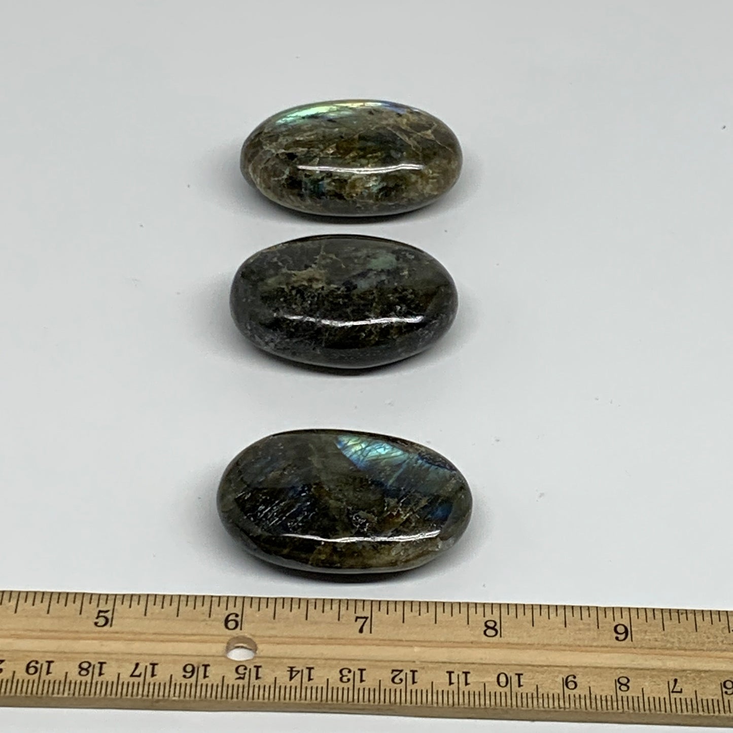 169.9g, 2"-2.1", 3pcs, Labradorite Palm-stone Polished Gemstone, B35528