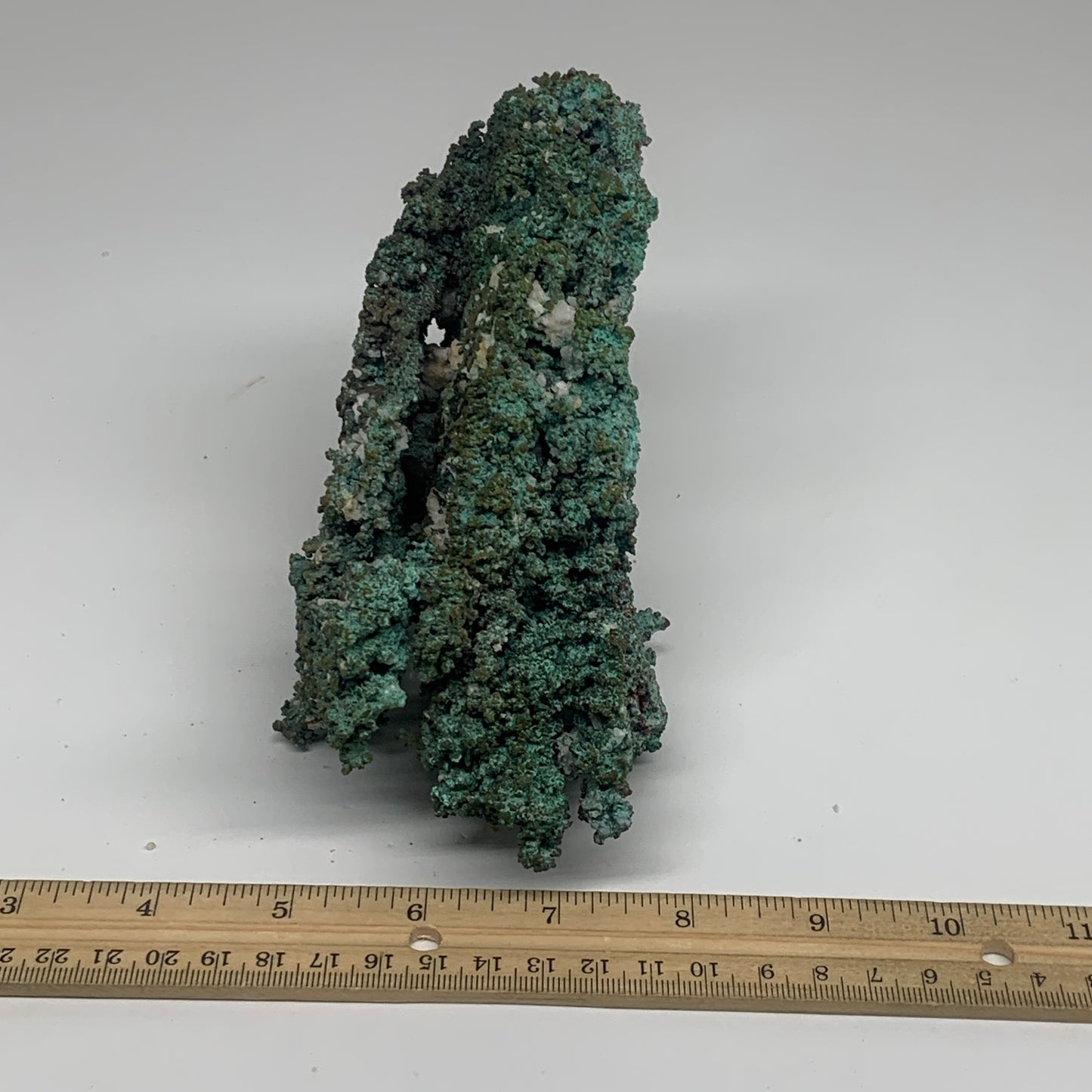 3.1 lbs, 8.7"x4.3"x2.9", Malachite on Native Copper Mineral Specimens, B33983