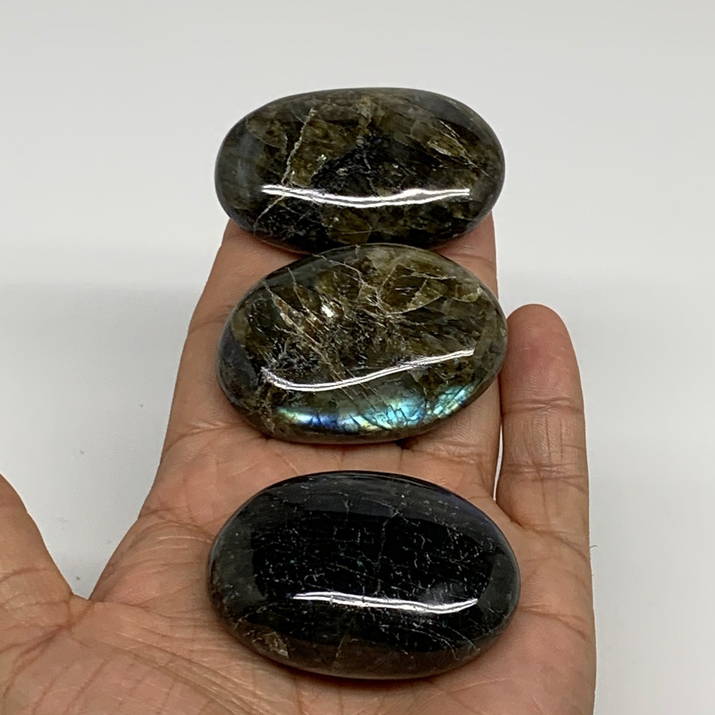 161.2g, 2"-2.1", 3pcs, Labradorite Palm-stone Polished Gemstone, B35529