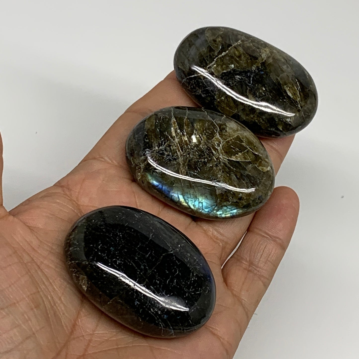 161.2g, 2"-2.1", 3pcs, Labradorite Palm-stone Polished Gemstone, B35529