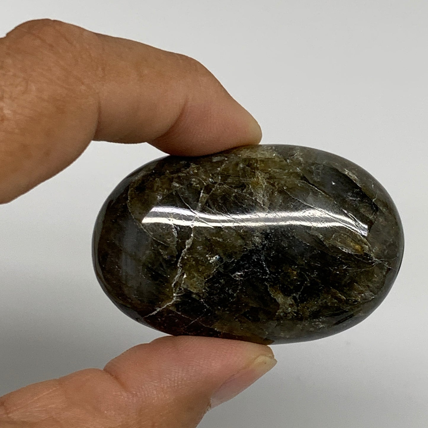 161.2g, 2"-2.1", 3pcs, Labradorite Palm-stone Polished Gemstone, B35529