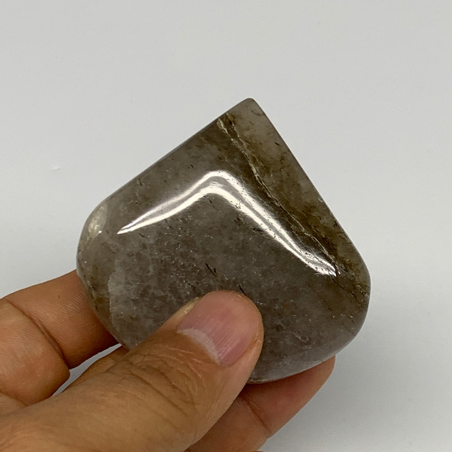 83.1g, 2.2"x2.3"x0.7", Natural Small Rutile Quartz Crystal Heart Reiki, B28301