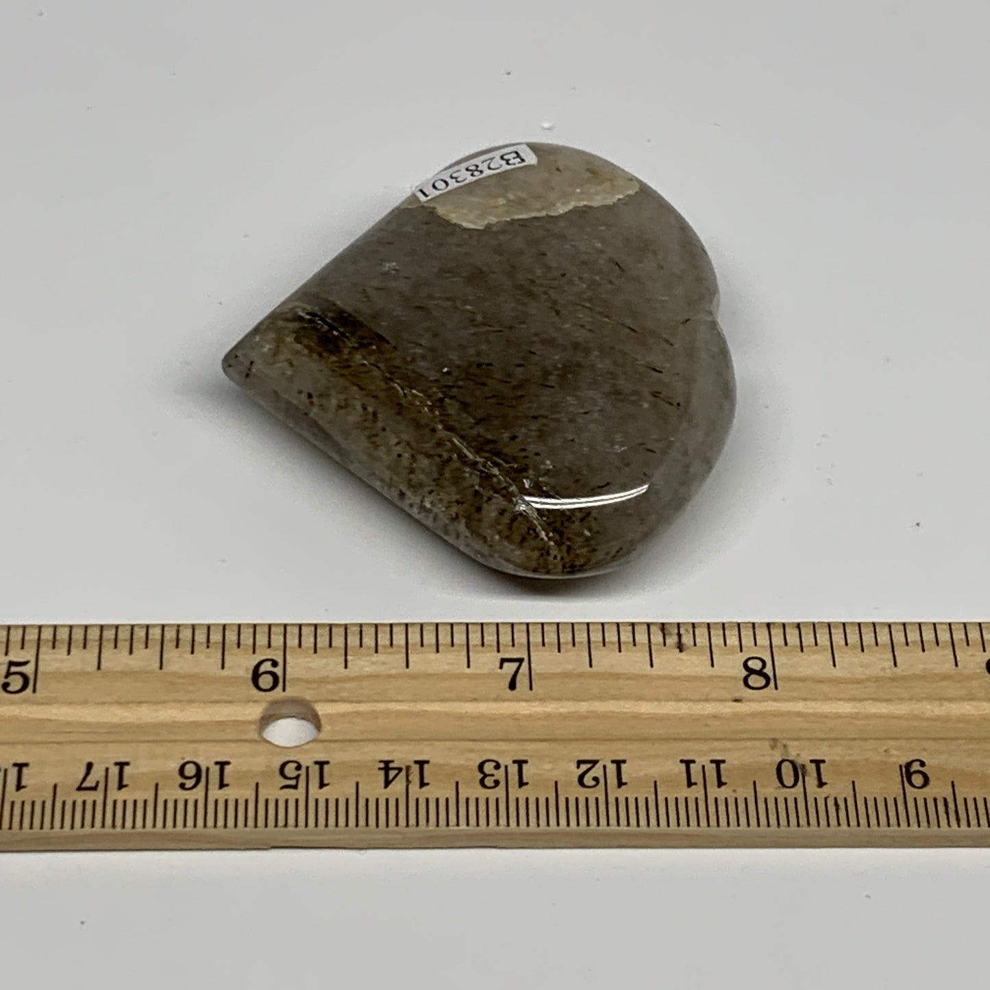 83.1g, 2.2"x2.3"x0.7", Natural Small Rutile Quartz Crystal Heart Reiki, B28301