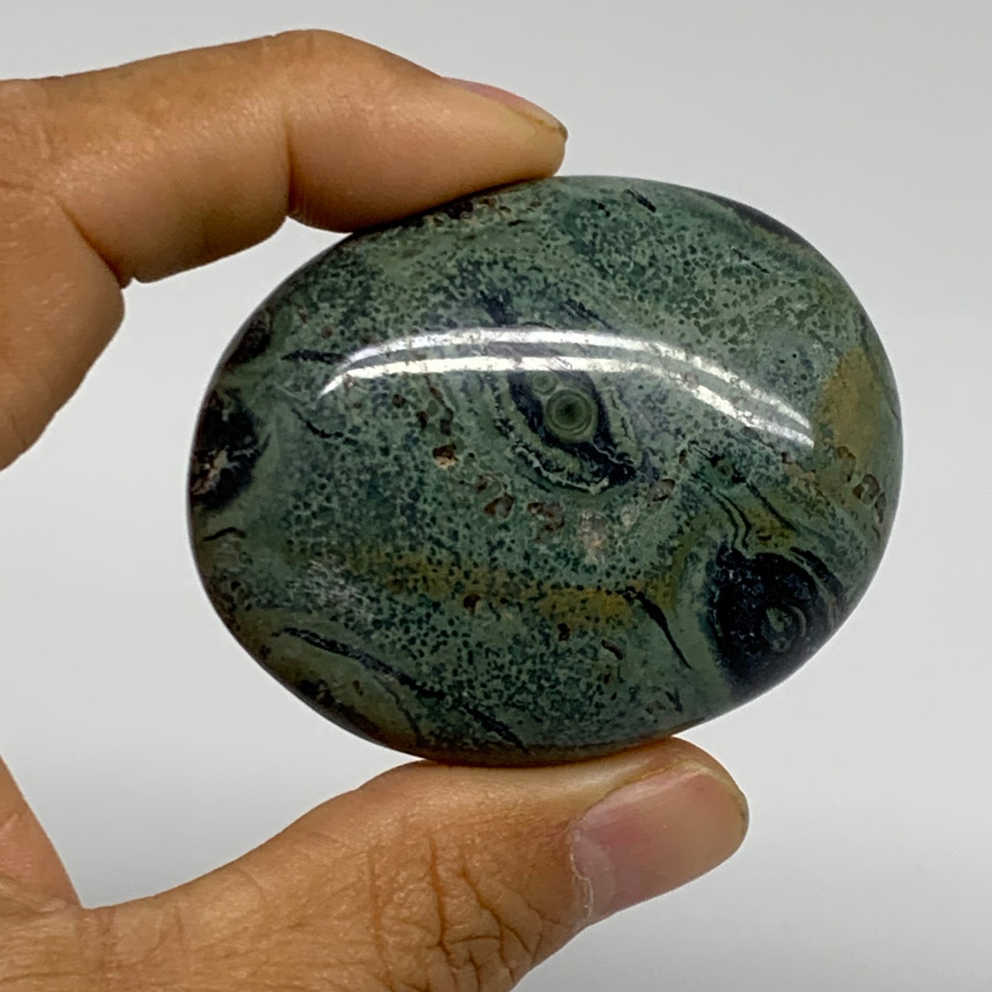 150g, 1.8"-2.2", 2pcs,  Crocodile Kambaba Jasper Palm-Stone, B37805