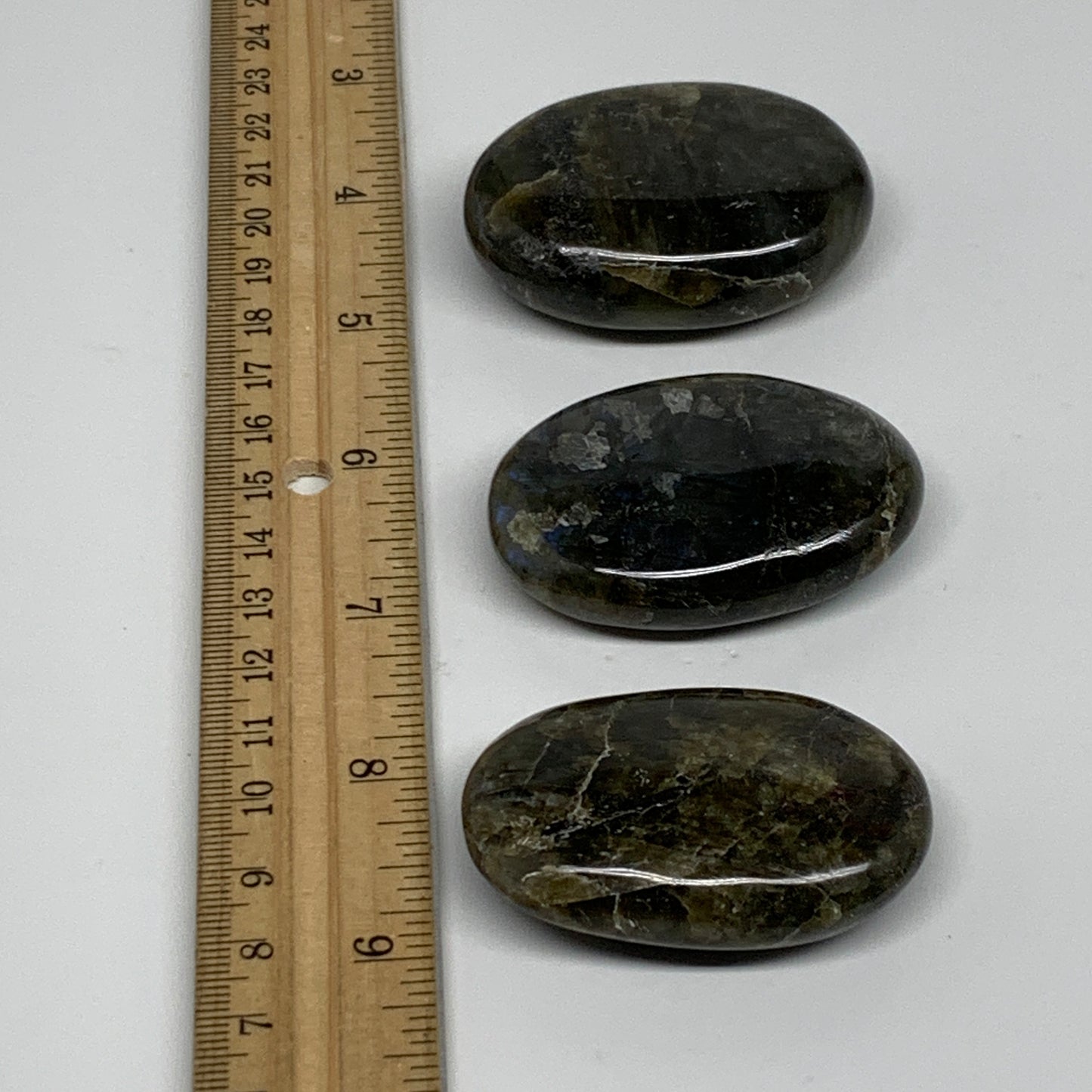 163.9g, 2"-2.1", 3pcs, Labradorite Palm-stone Polished Gemstone, B35531