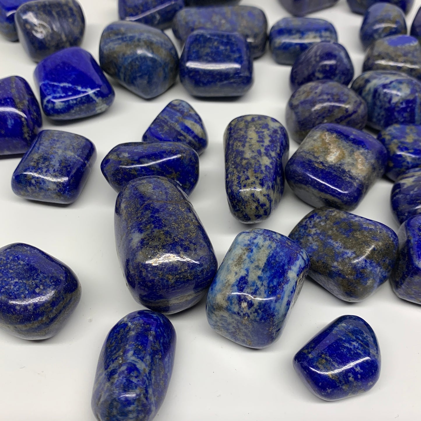 2.2 lb, 0.9"-1.7", 38 pcs, Lapis Lazuli Tumbled Stone Polished, B36971