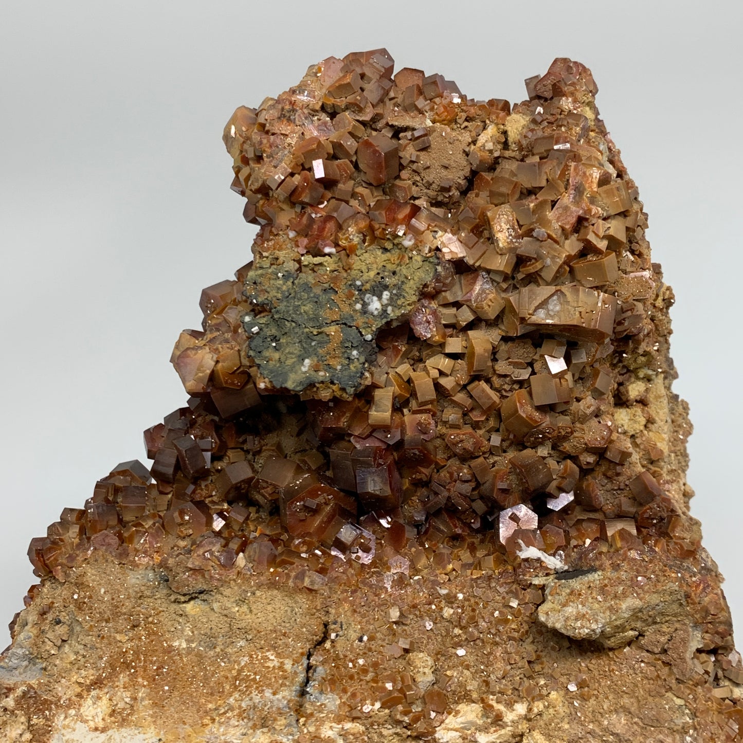 6.58 lbs, 9"x5.3"x2.8", Vanadinite Crystals Cluster Mineral Specimens, B33989