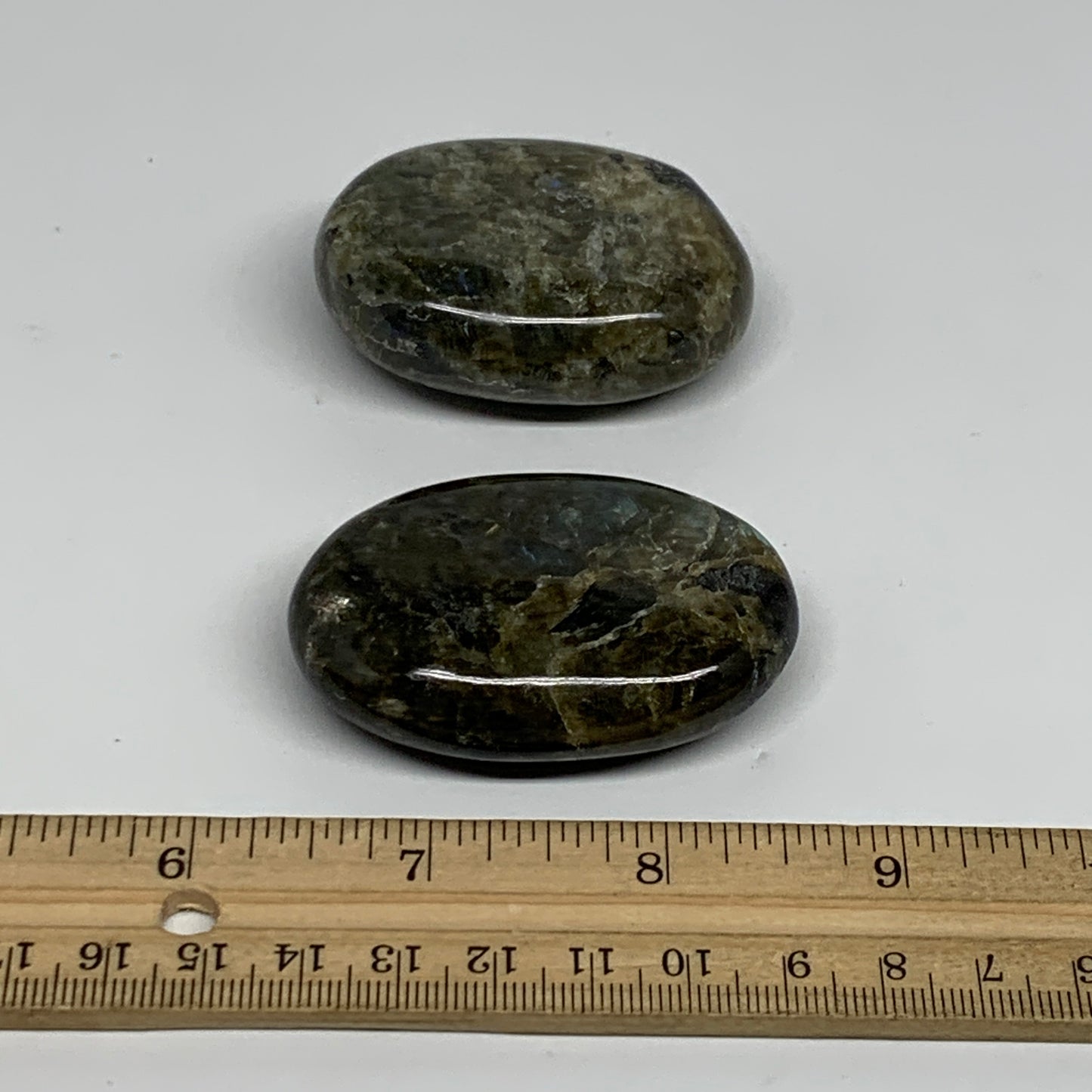145.7g, 2.2"-2.3", 2pcs, Labradorite Palm-stone Polished Gemstone, B35535