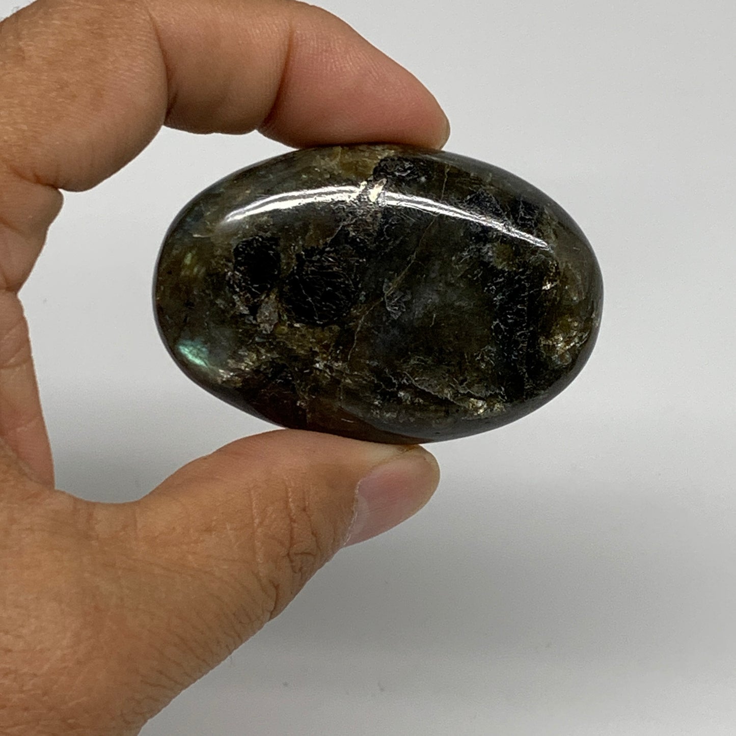 180g, 2.1"-2.3", 3pcs, Labradorite Palm-stone Polished Gemstone, B35537