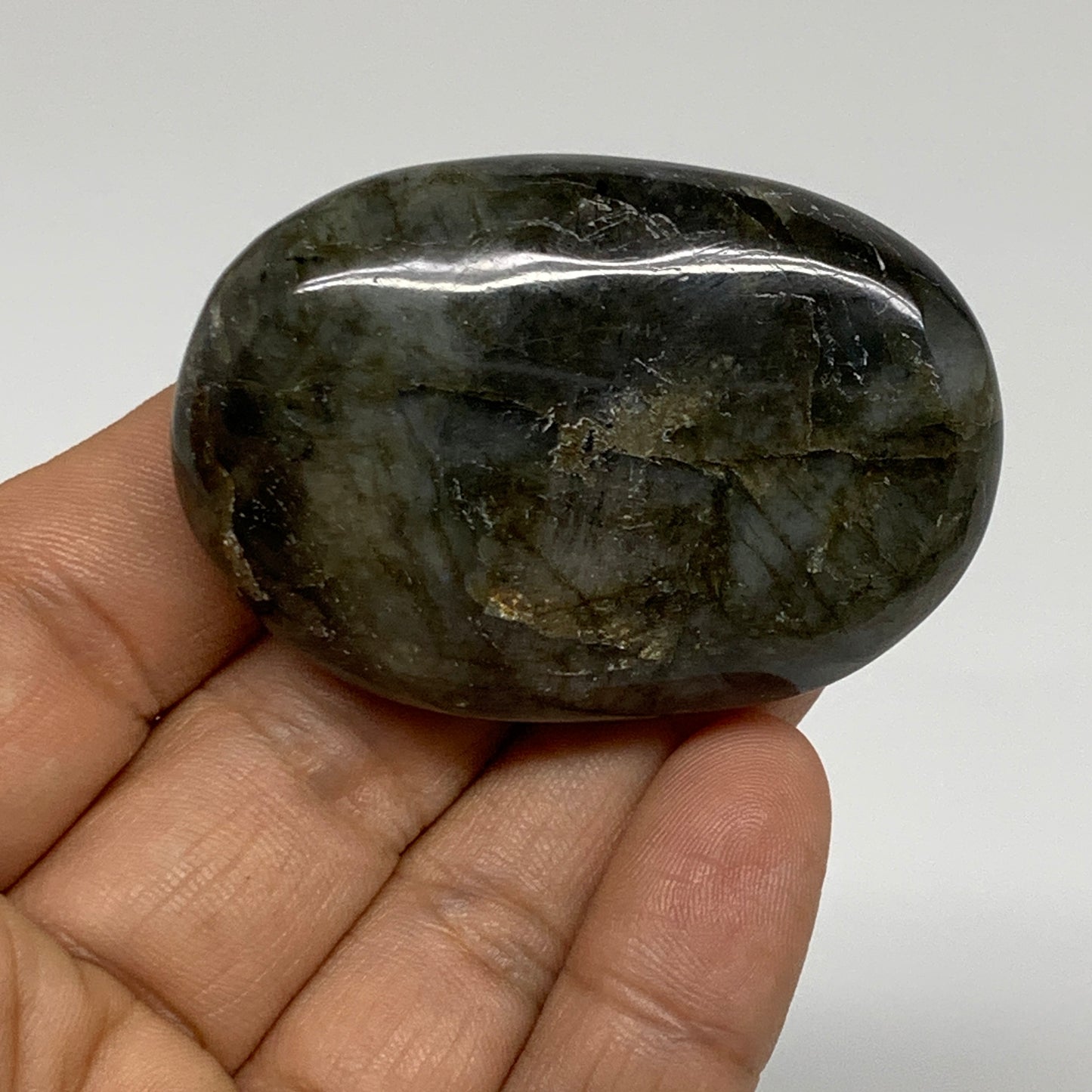 158.4g, 2"-2.1", 3pcs, Labradorite Palm-stone Polished Gemstone, B35538