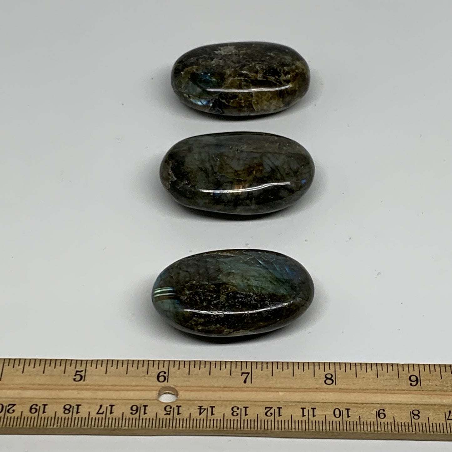 158.4g, 2"-2.1", 3pcs, Labradorite Palm-stone Polished Gemstone, B35538