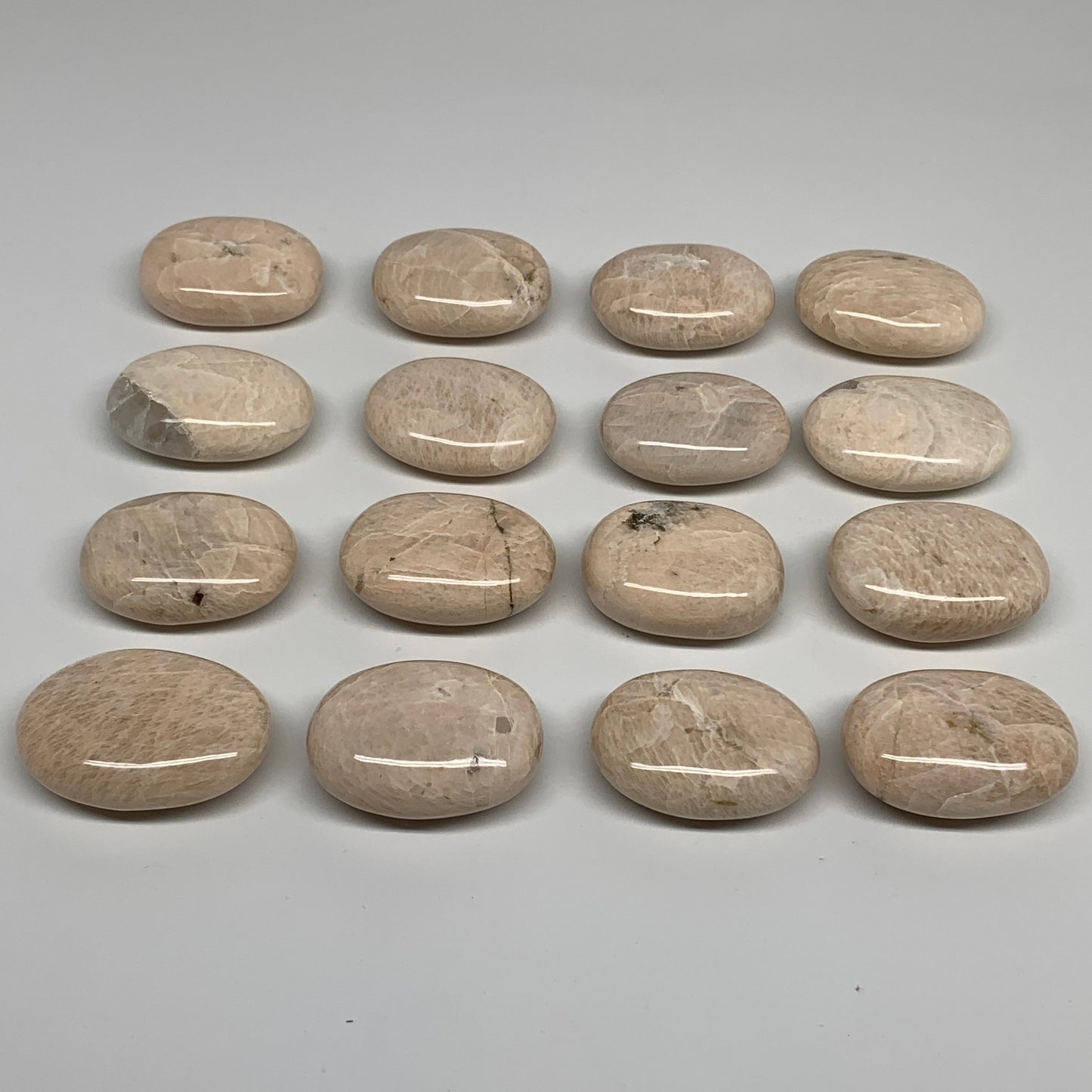 2.49 lbs (1130 Grams), 2"-2.3", 16pcs, Peach/White Moonstone Palm-Stone, B34779