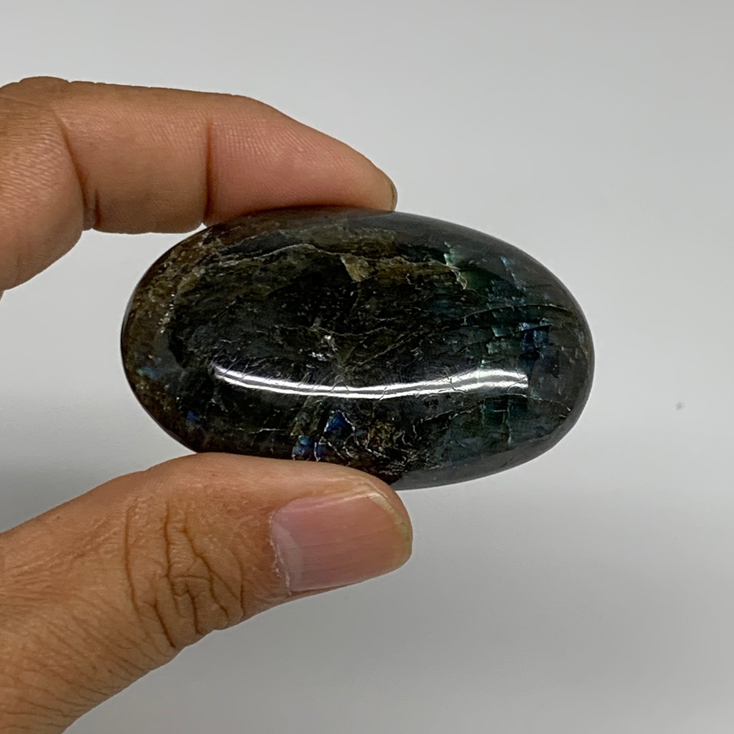 168.8g, 2"-2.2", 3pcs, Labradorite Palm-stone Polished Gemstone, B35539