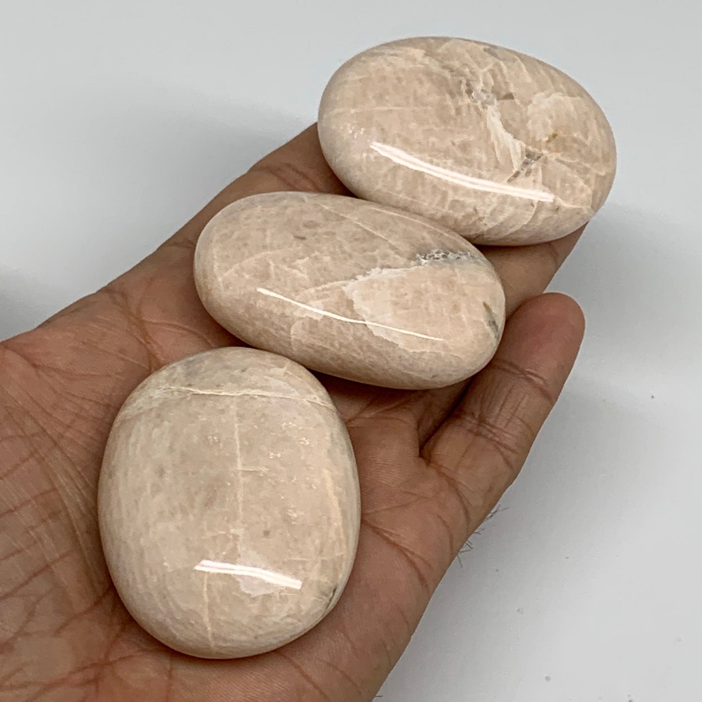 2.49 lbs (1130 Grams), 2"-2.3", 16pcs, Peach/White Moonstone Palm-Stone, B34779