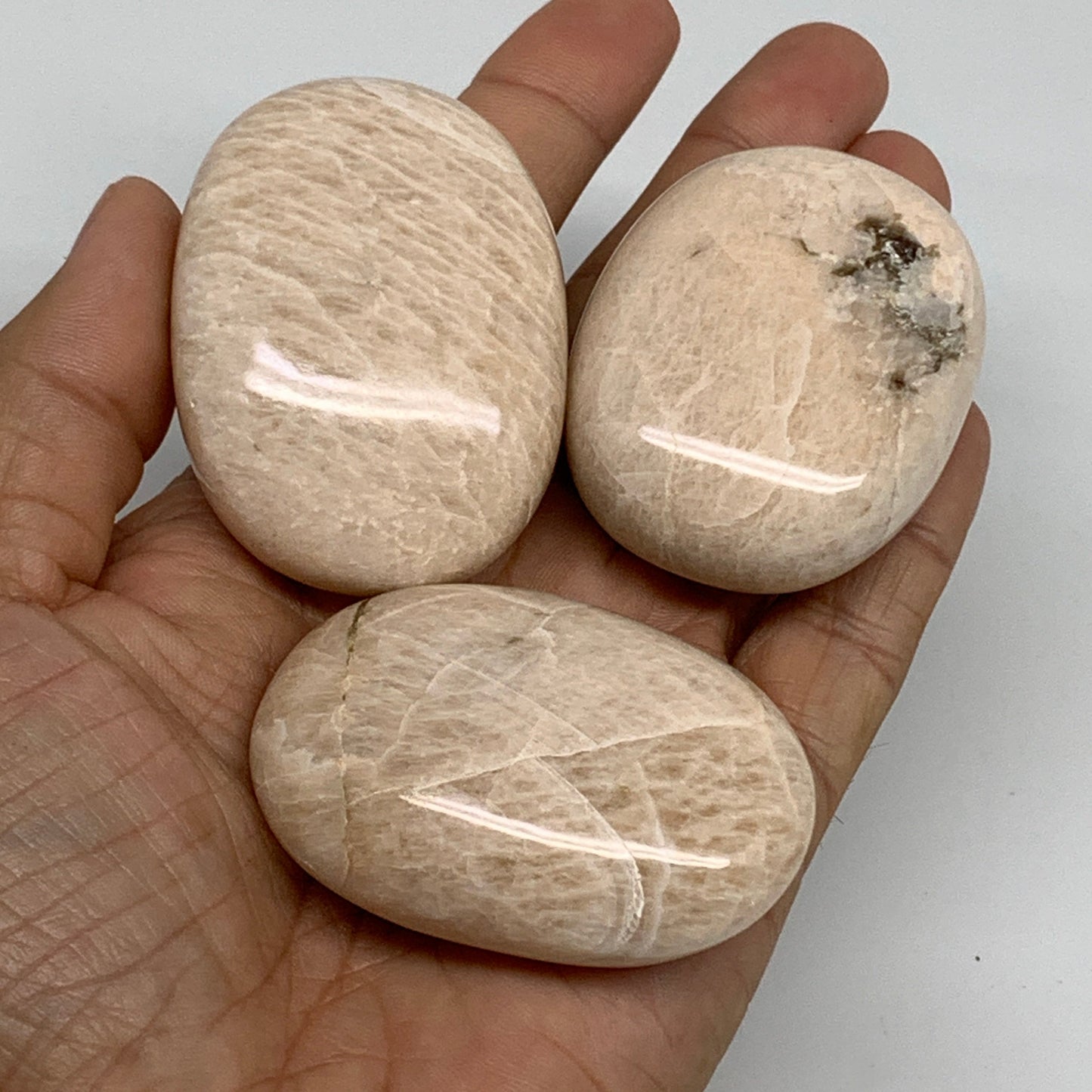 2.49 lbs (1130 Grams), 2"-2.3", 16pcs, Peach/White Moonstone Palm-Stone, B34779