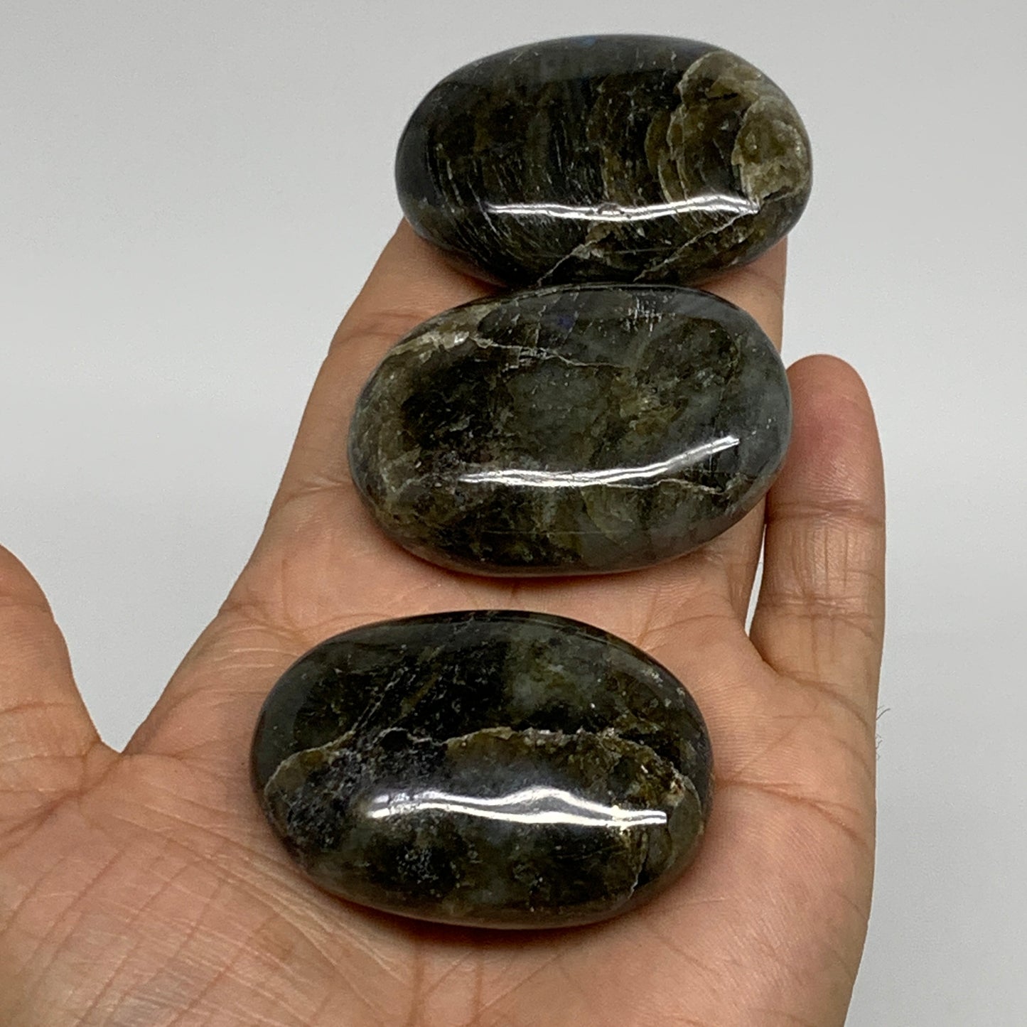 169.9g, 2"-2", 3pcs, Labradorite Palm-stone Polished Gemstone, B35540
