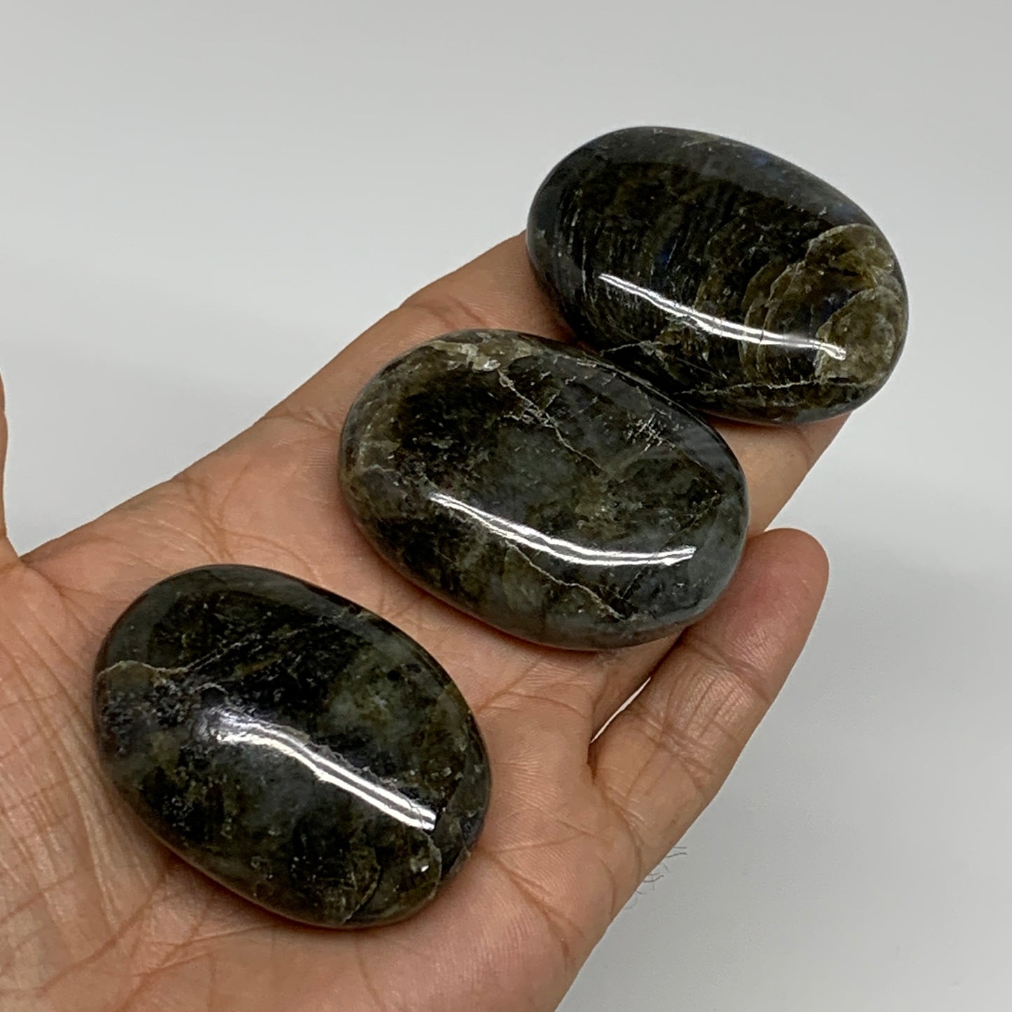 169.9g, 2"-2", 3pcs, Labradorite Palm-stone Polished Gemstone, B35540