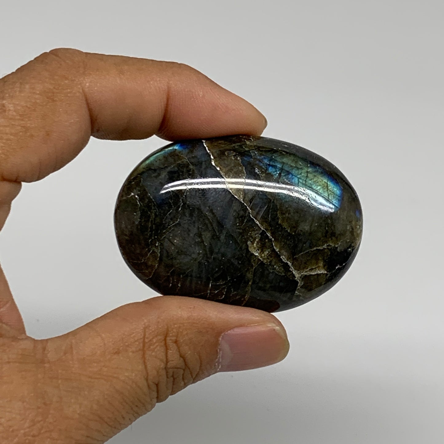 169.9g, 2"-2", 3pcs, Labradorite Palm-stone Polished Gemstone, B35540