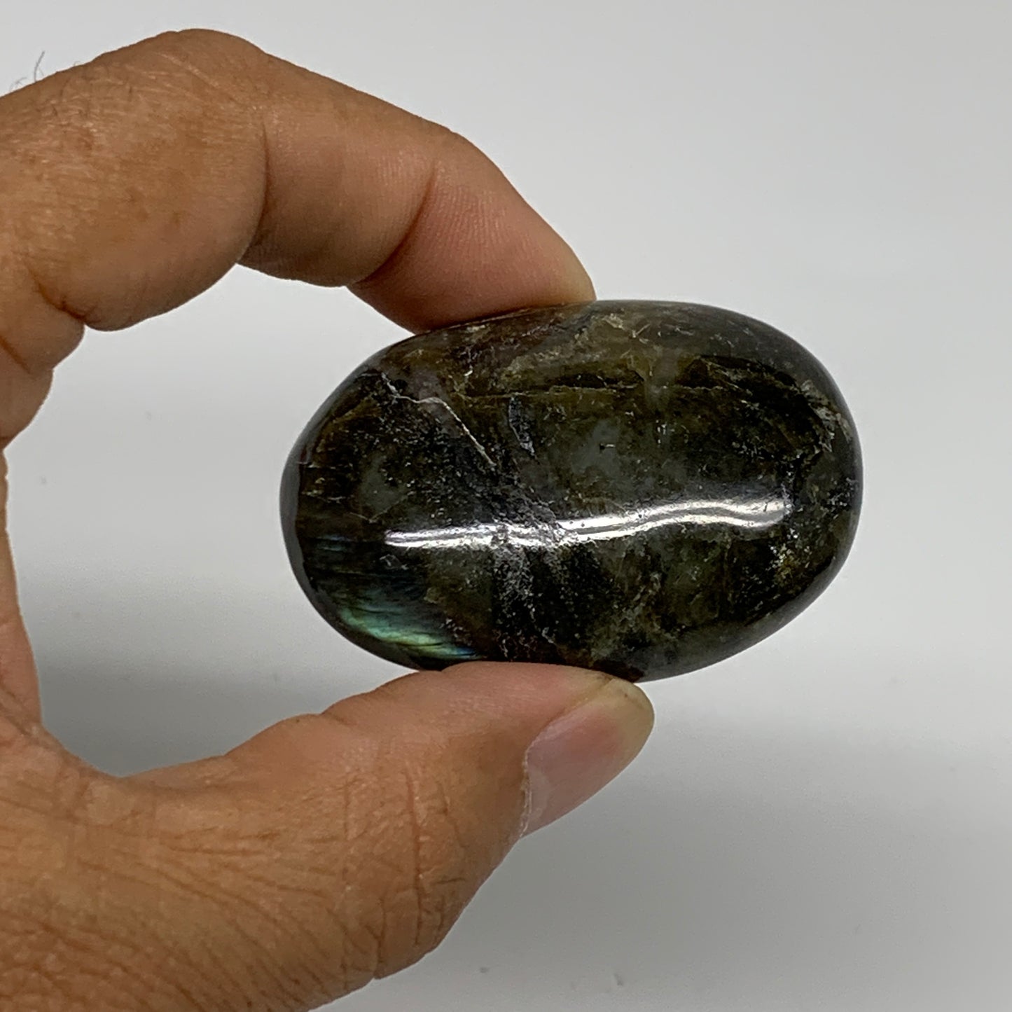 169.9g, 2"-2", 3pcs, Labradorite Palm-stone Polished Gemstone, B35540