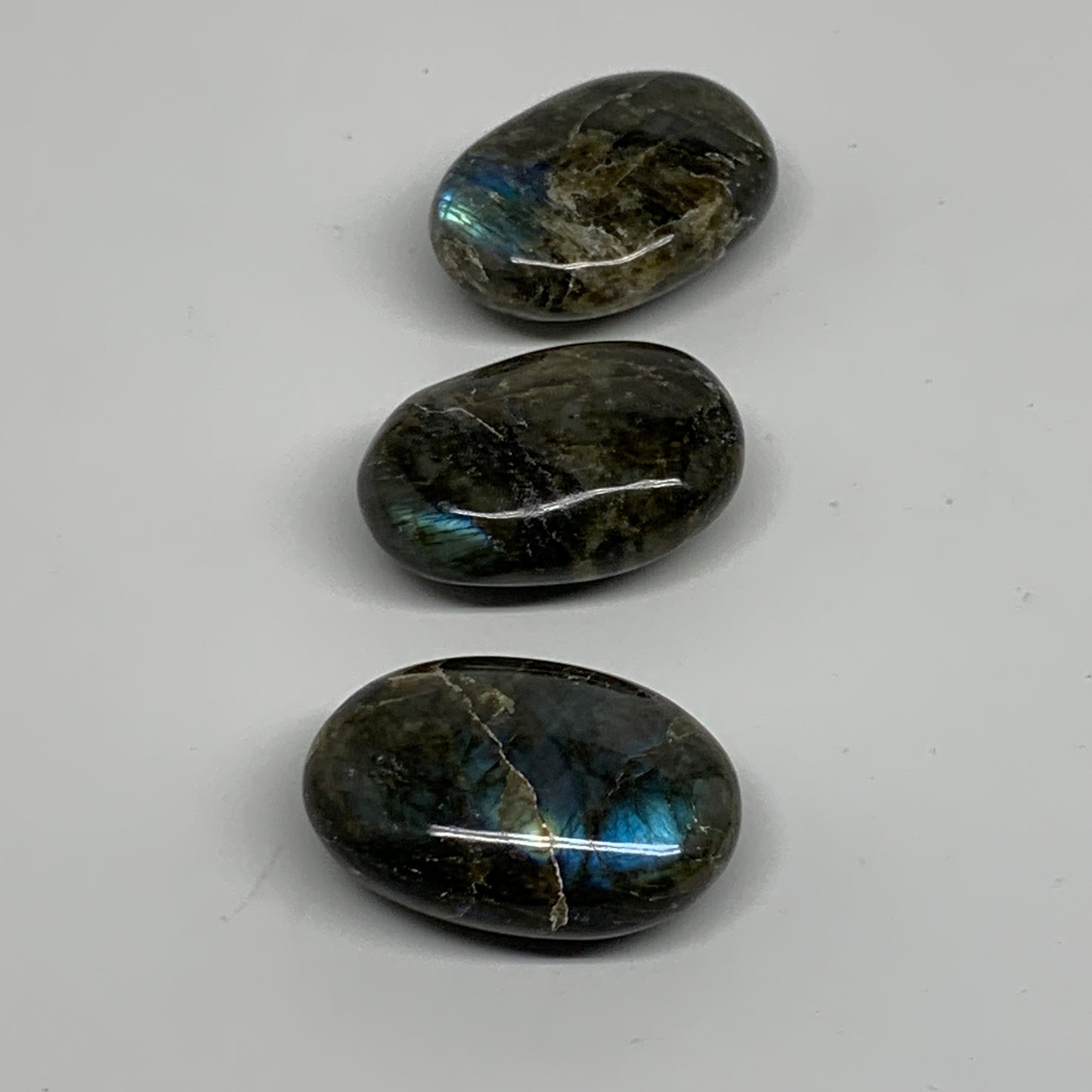 169.9g, 2"-2", 3pcs, Labradorite Palm-stone Polished Gemstone, B35540