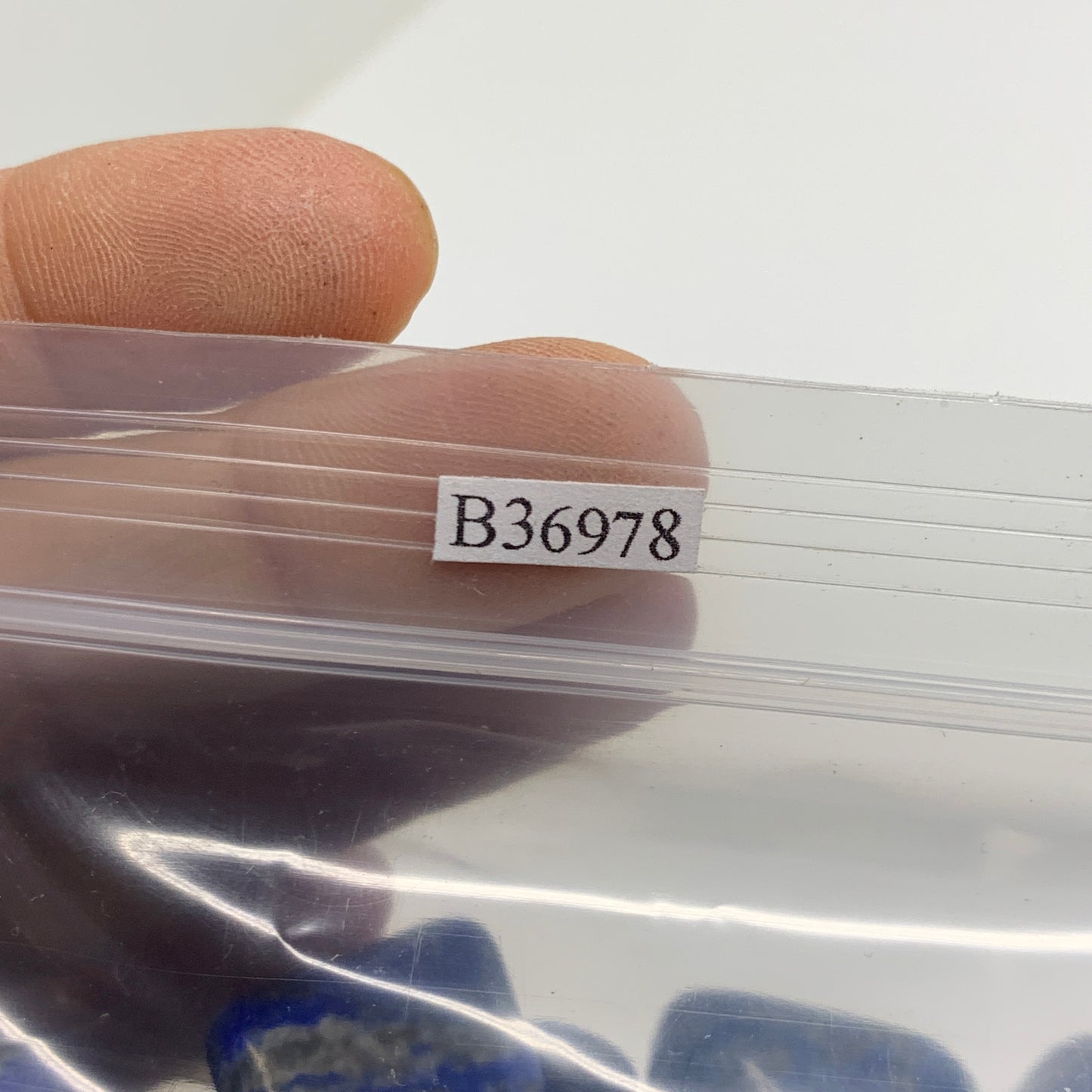 2.2 lb, 0.5"-1.2",82 pcs, Lapis Lazuli Tumbled Stone Polished, B36978