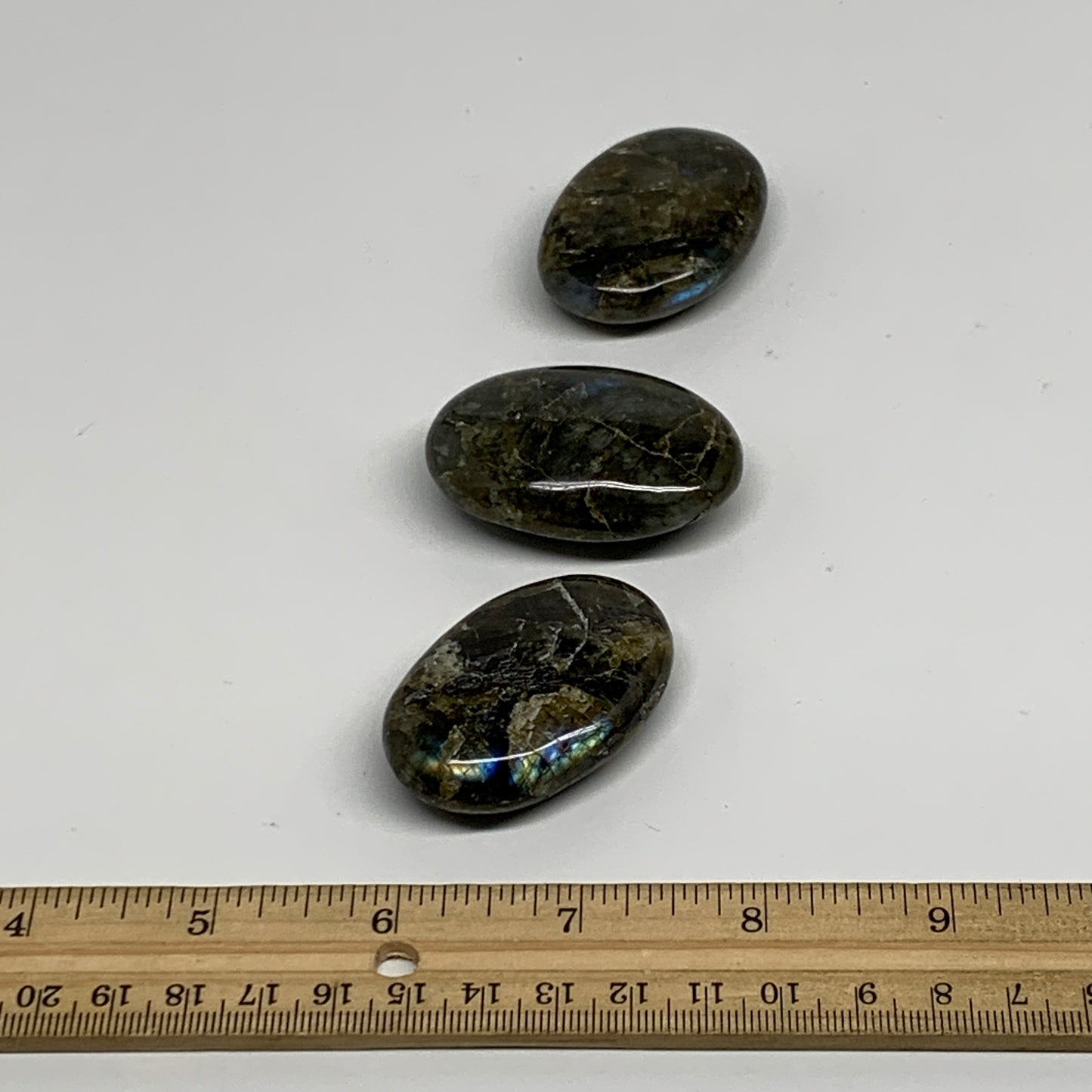 127.4g, 2"-2", 3pcs, Labradorite Palm-stone Polished Gemstone, B35541