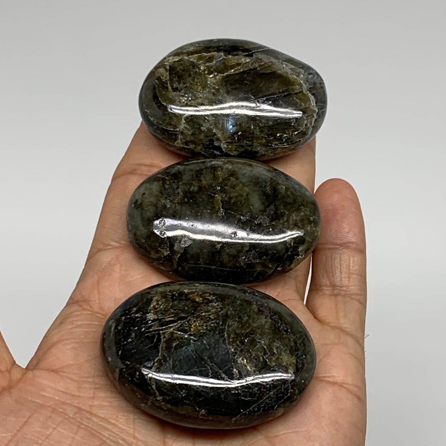 153.2g, 2"-2", 3pcs, Labradorite Palm-stone Polished Gemstone, B35542