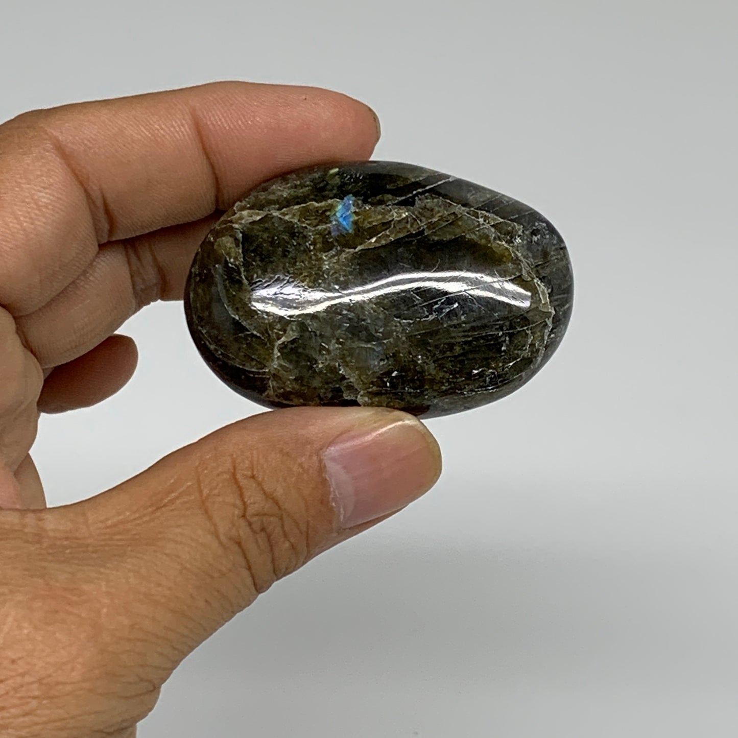 153.2g, 2"-2", 3pcs, Labradorite Palm-stone Polished Gemstone, B35542