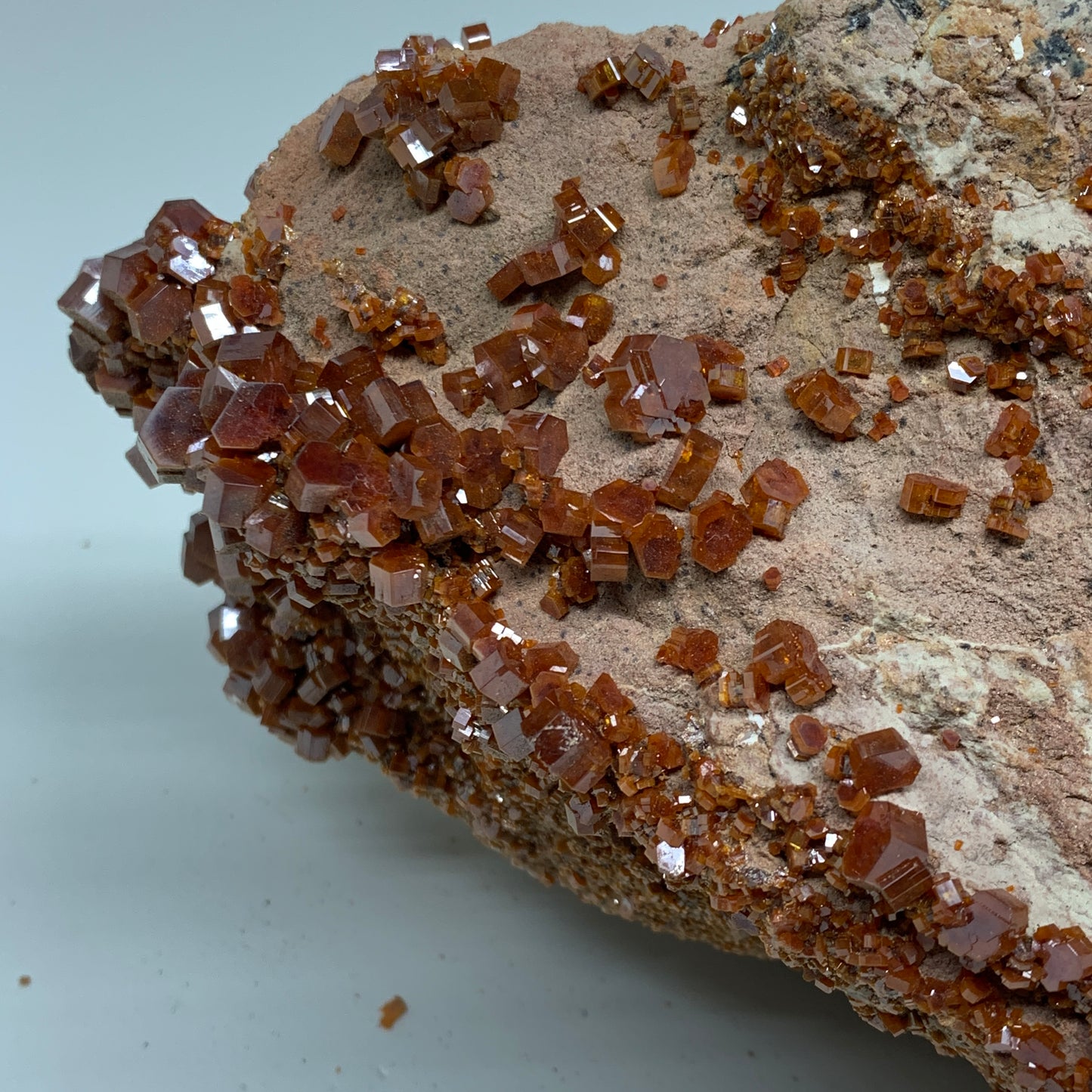 6.16 lbs, 7.2"x4.8"x4.8", Vanadinite Crystals Cluster Mineral Specimens, B33994