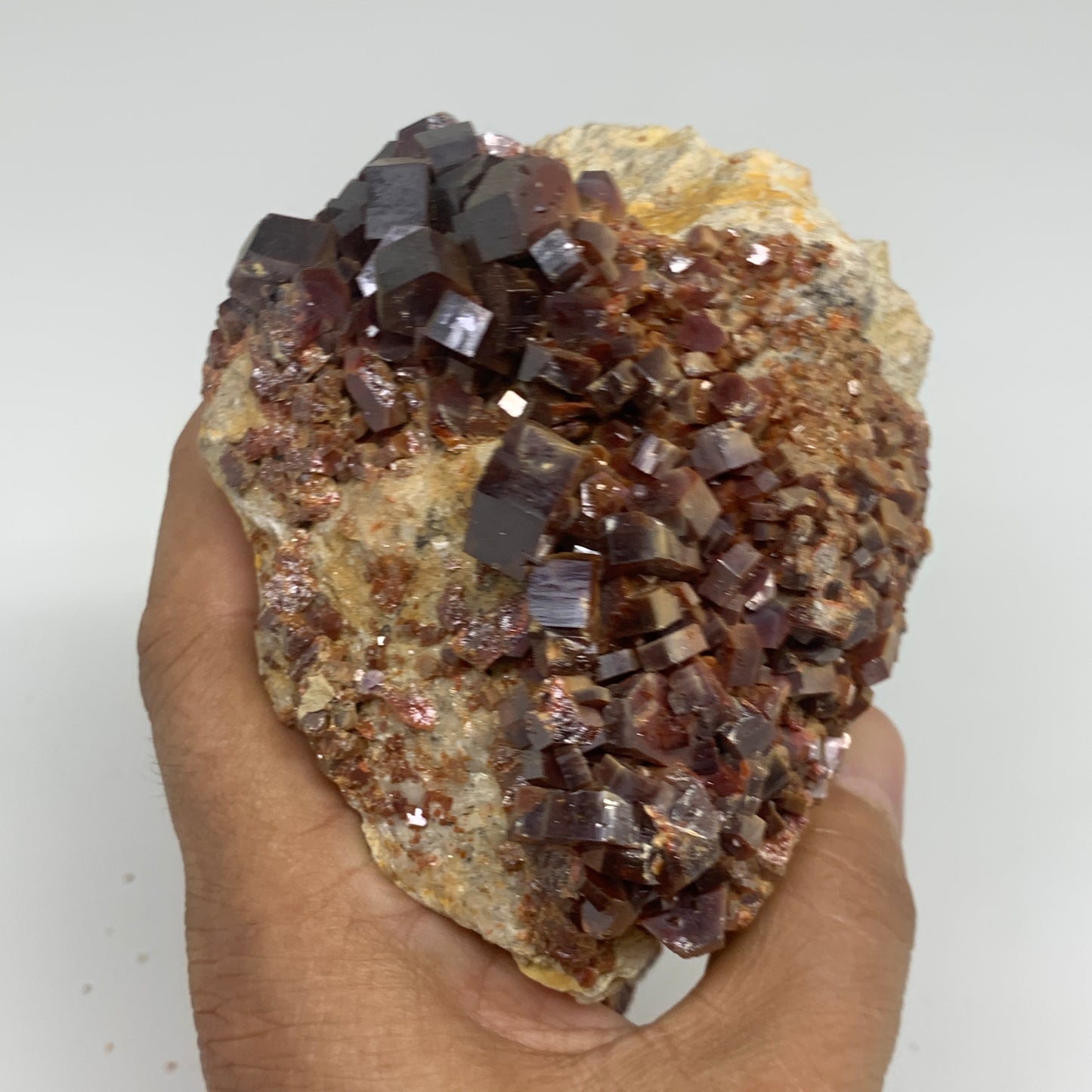 3.56 lbs, 5.2"x4"x3.1", Vanadinite Crystals Cluster Mineral Specimens, B33996