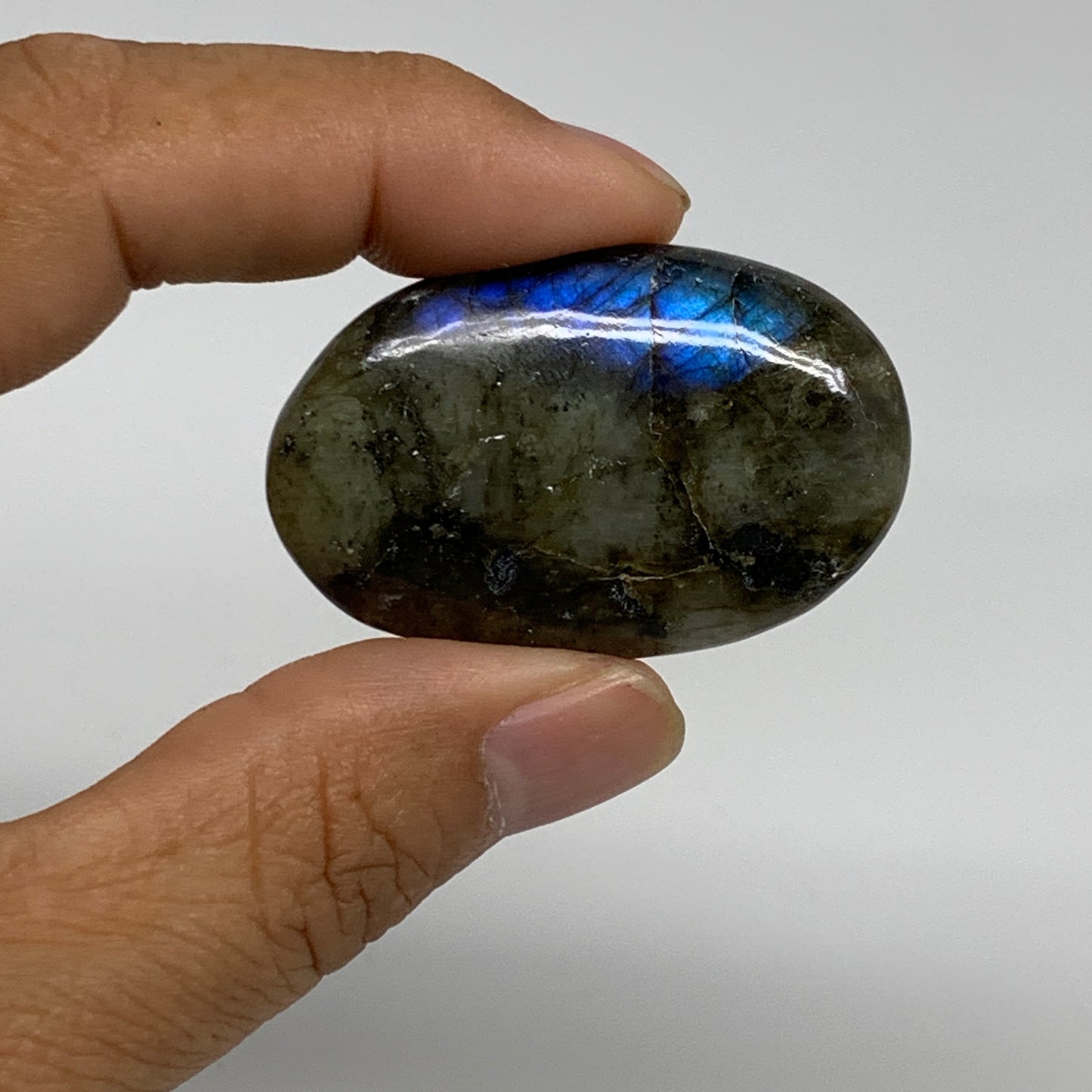 165.5g, 1.7"-1.8", 5pcs, Labradorite Palm-stone Polished Gemstone, B35544