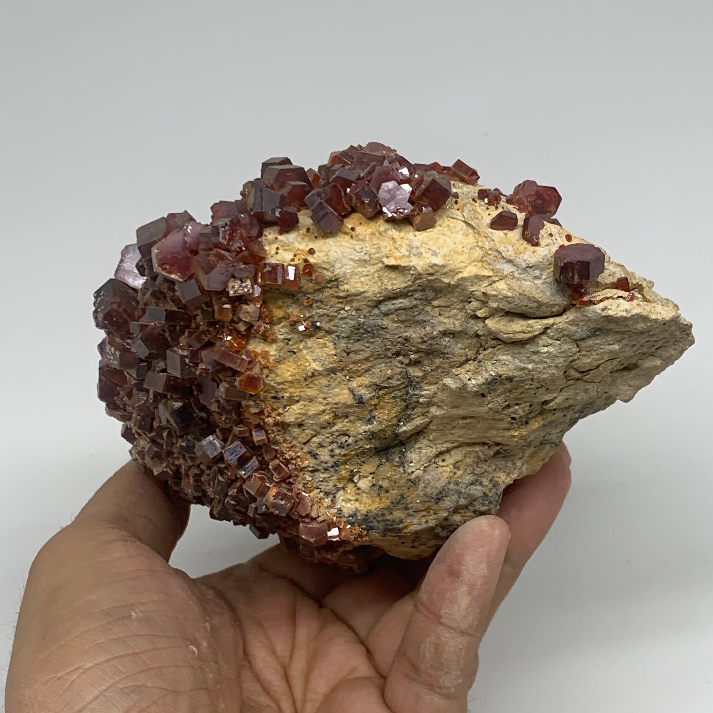 3 lbs, 5.7"x5"x2.8", Vanadinite Crystals Cluster Mineral Specimens, B34000
