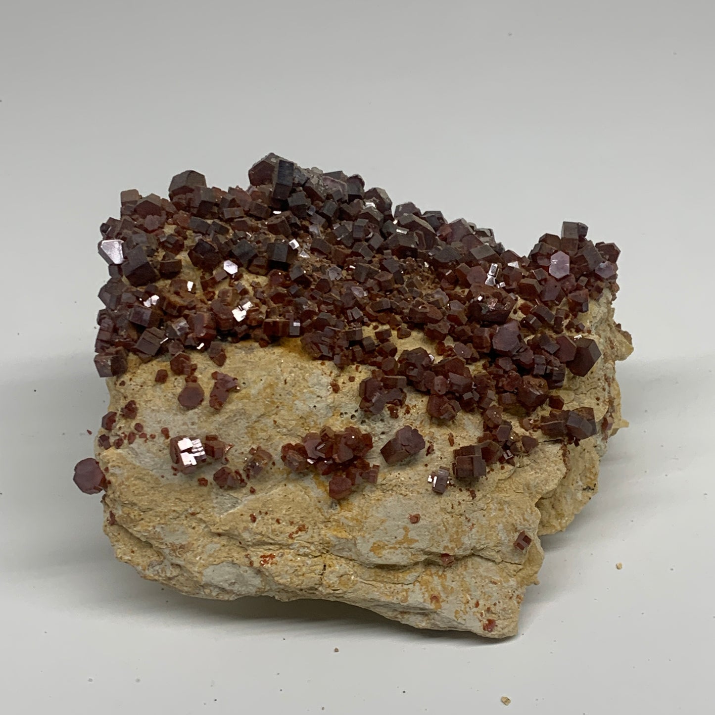 3 lbs, 5.7"x5"x2.8", Vanadinite Crystals Cluster Mineral Specimens, B34000