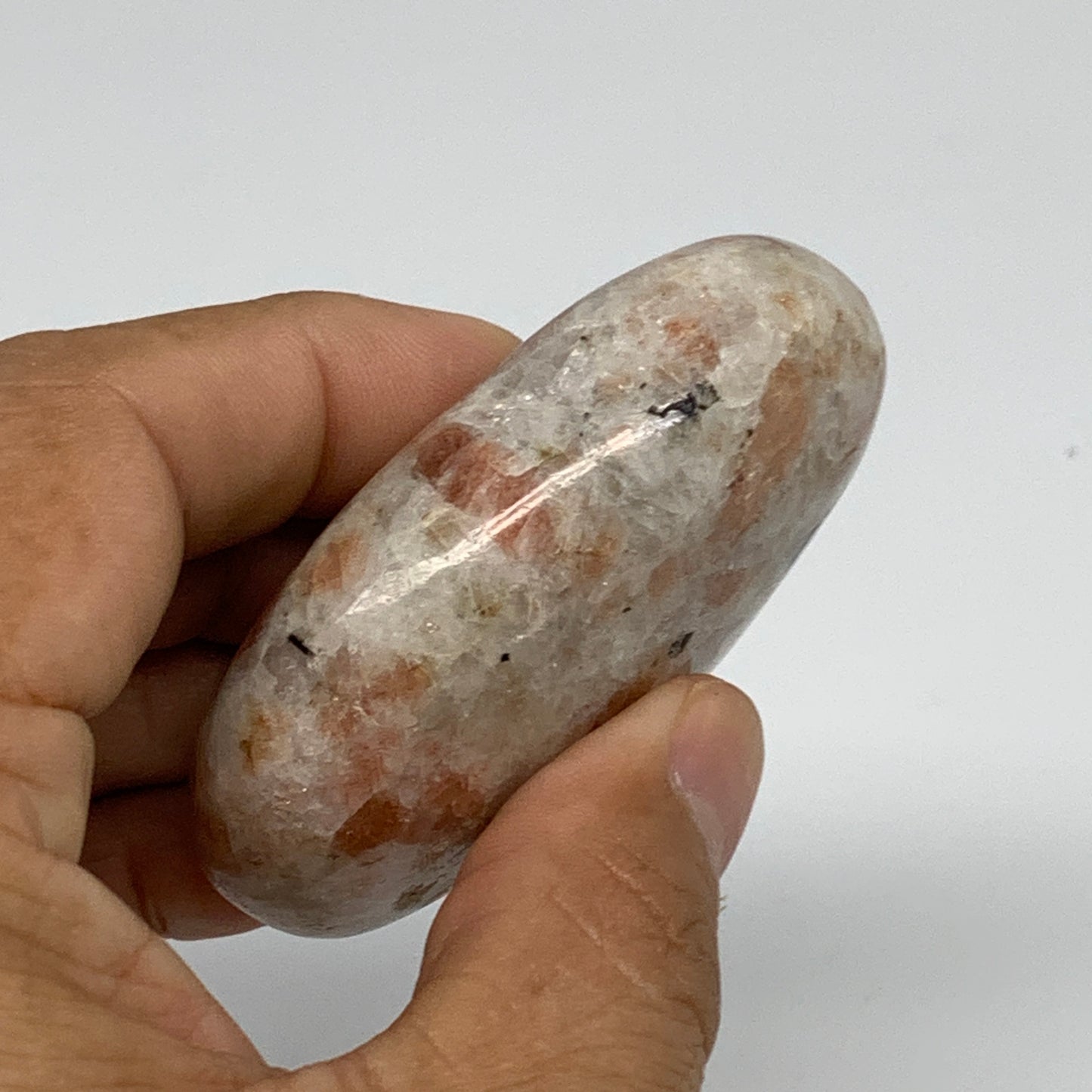 105.2g, 2.6"x1.8"x0.9", Natural Sunstone Palm-Stone Polished from India, B34786