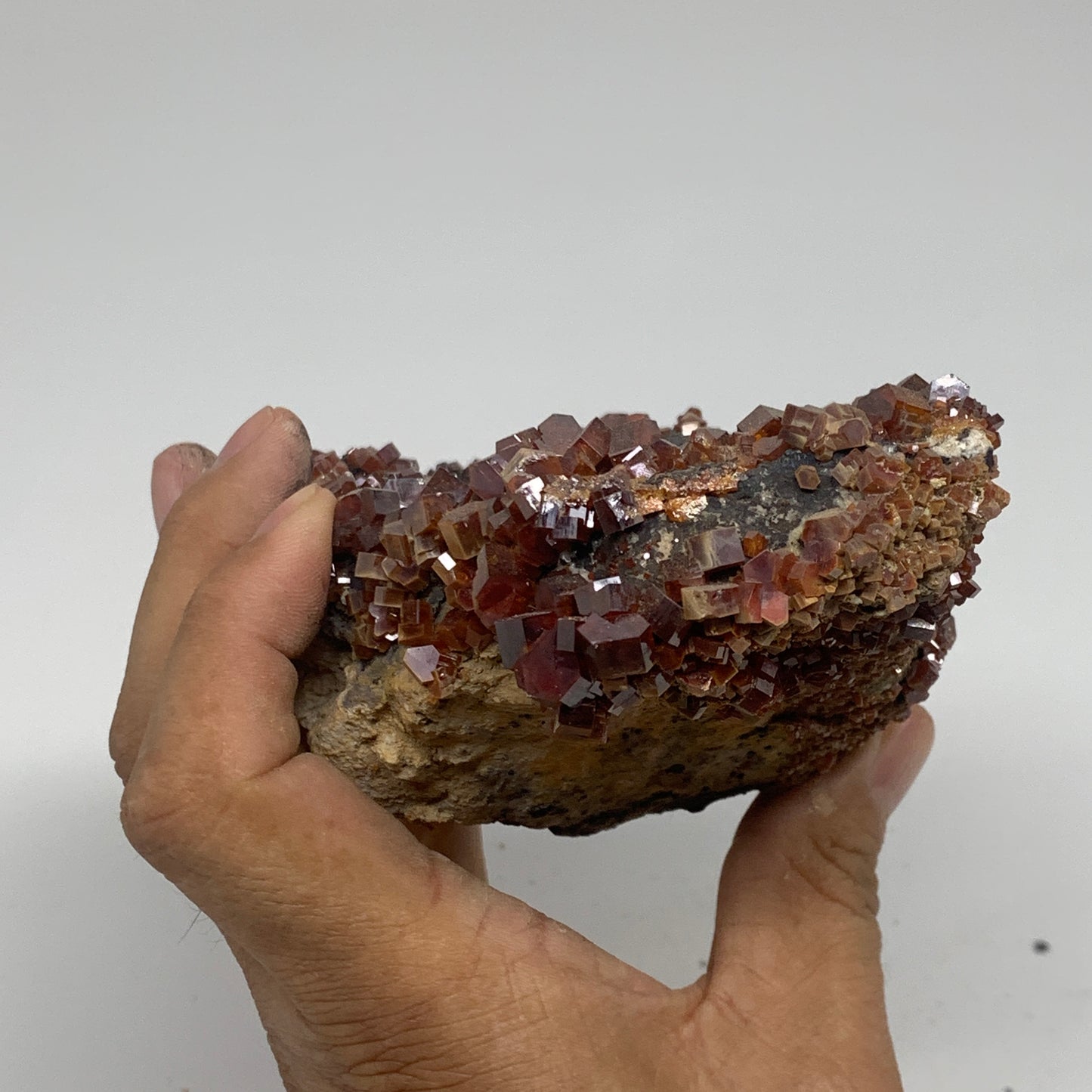 2.83 lbs, 6.5"x3.8"x2.1", Vanadinite Crystals Cluster Mineral Specimens, B34001